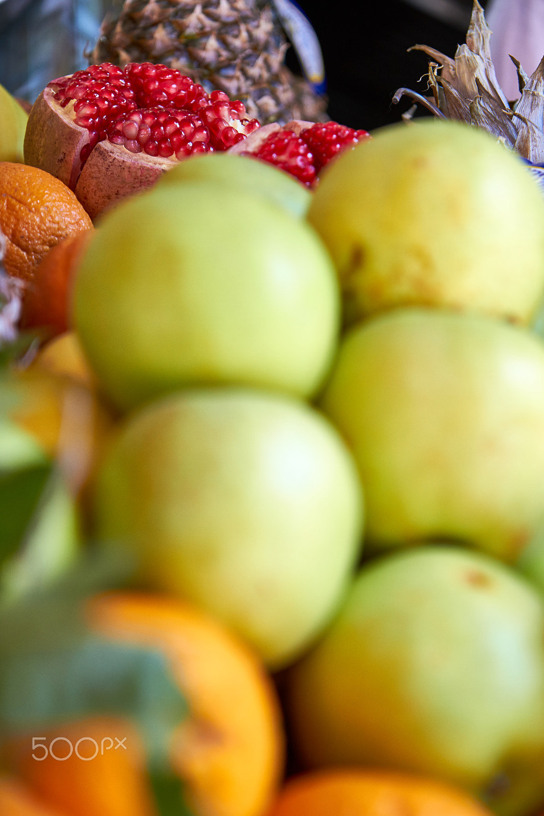 Canon EF-S 17-55mm F2.8 IS USM sample photo. Pomegranate photography