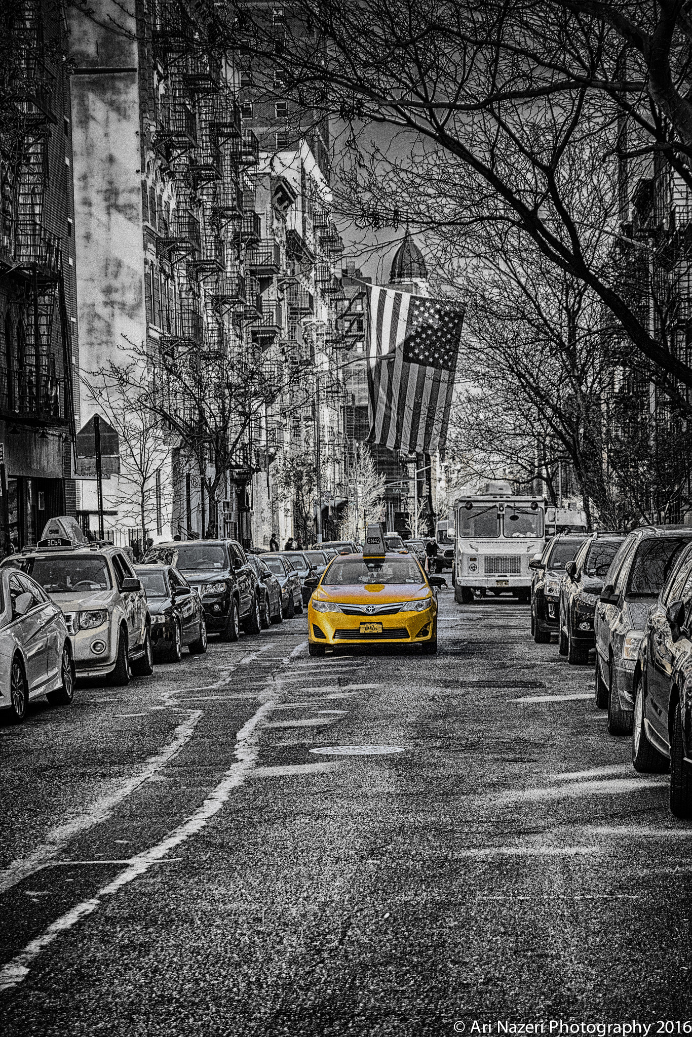 Tamron SP AF 17-50mm F2.8 XR Di II LD Aspherical (IF) sample photo. New york yellow cab photography