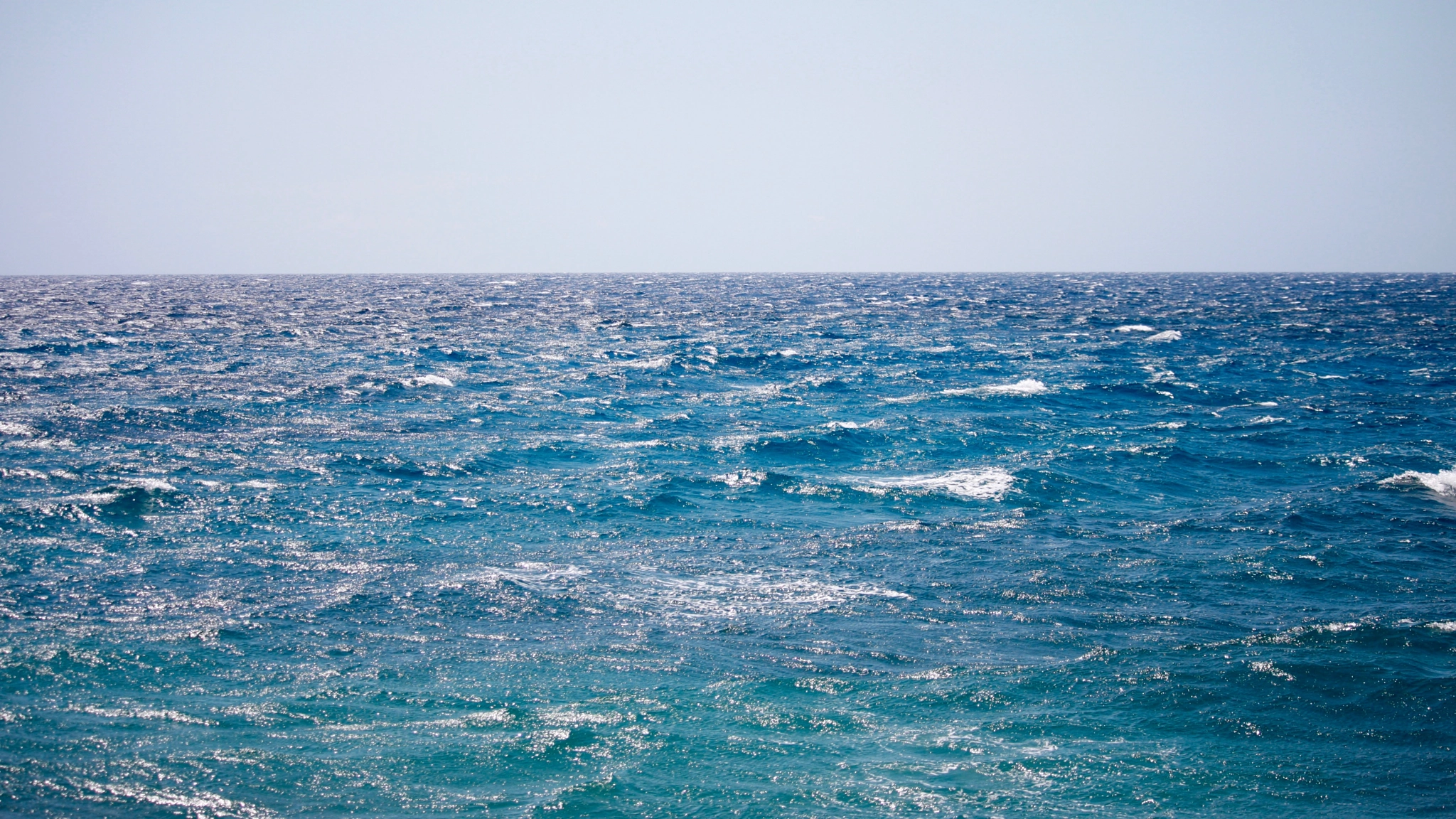 Canon EF-S 55-250mm F4-5.6 IS STM sample photo. Sea photography