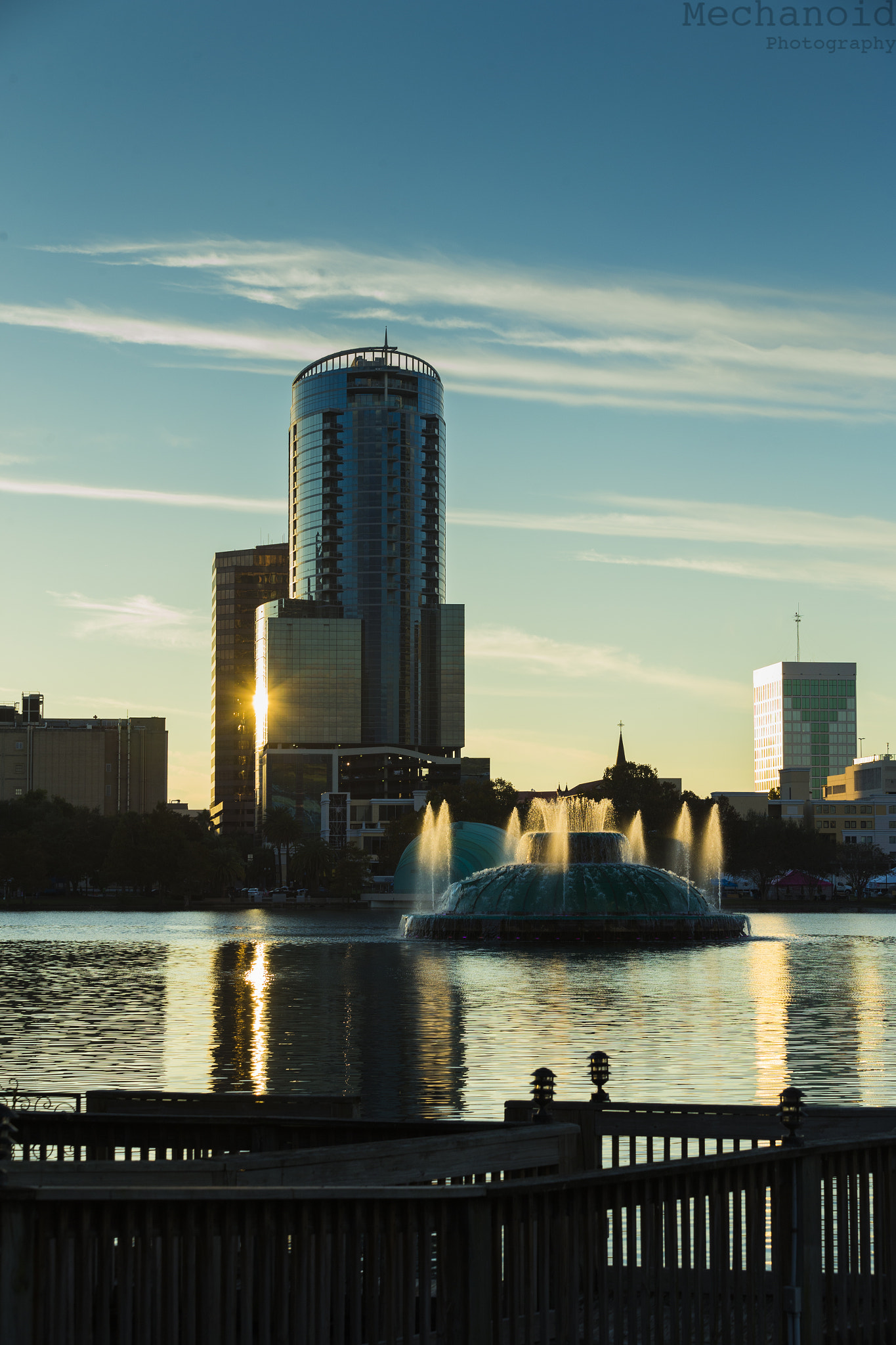 Canon EOS-1D C + Canon EF 70-200mm F2.8L IS II USM sample photo. Lake eola sunset photography