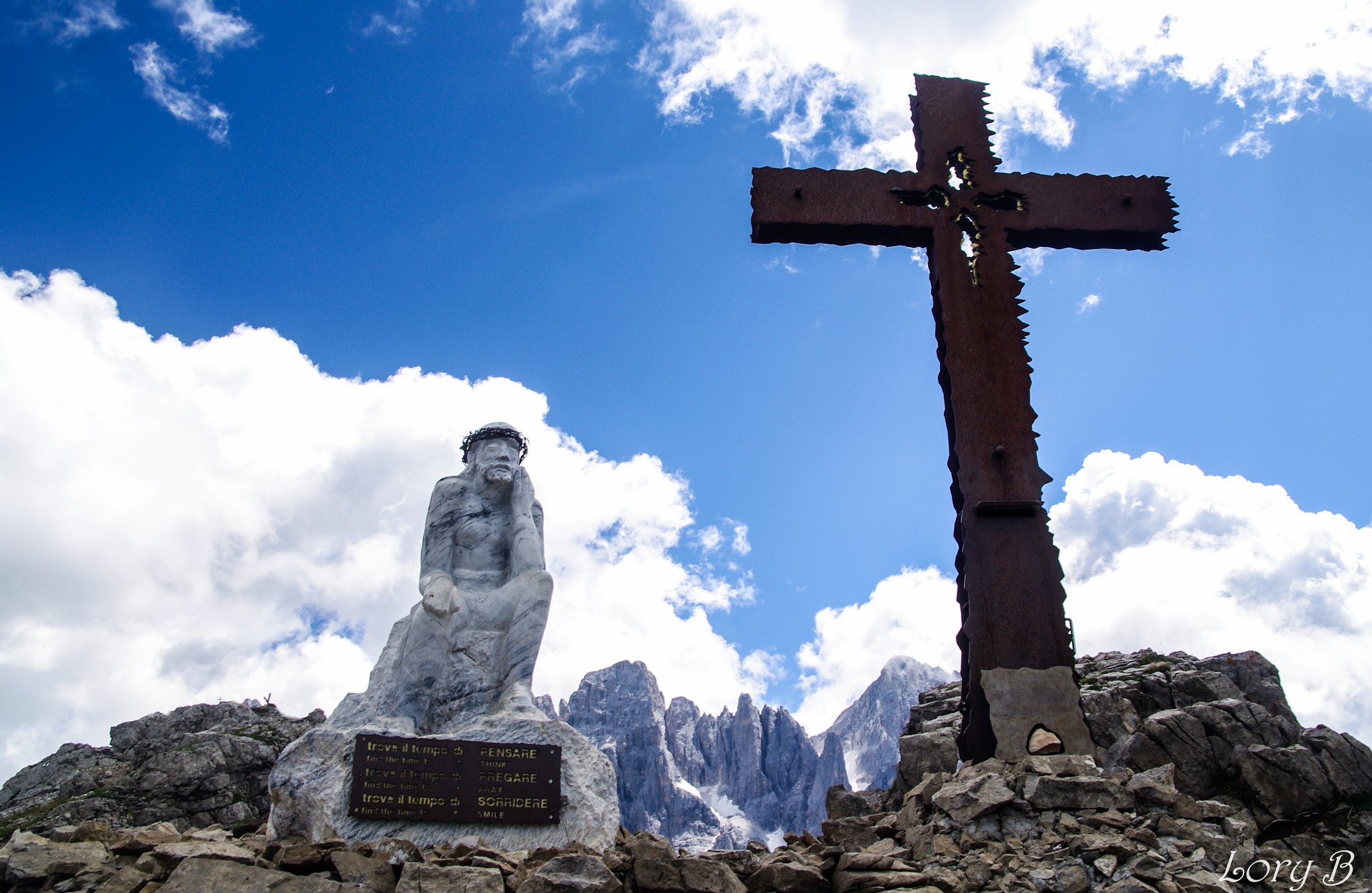 Sigma AF 10-20mm F4-5.6 EX DC sample photo. Cristo pensante photography