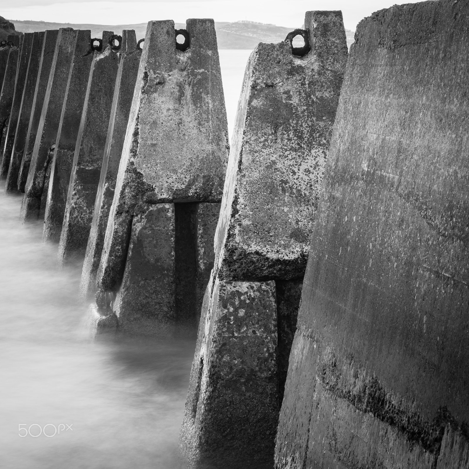AF Nikkor 70-210mm f/4-5.6 sample photo. Cramond photography