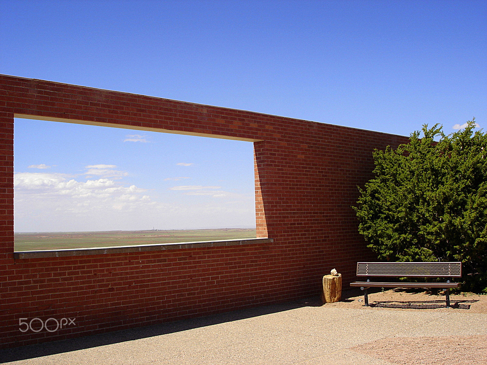 Sony DSC-W1 sample photo. Landscape through the wall photography
