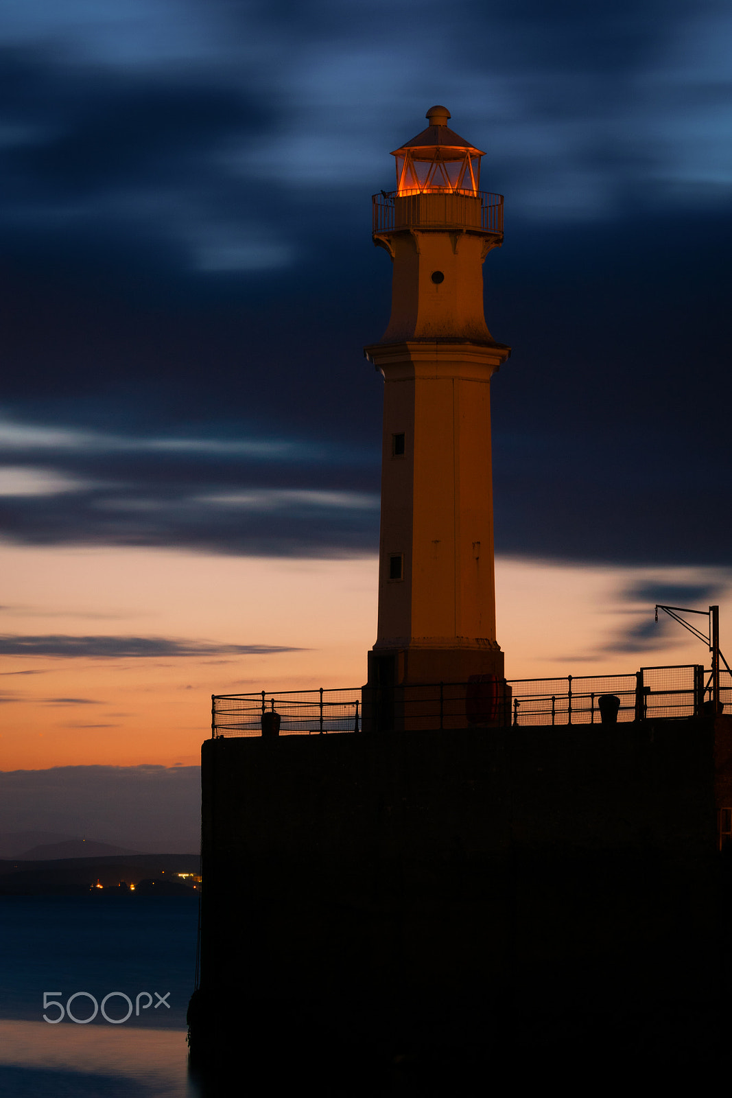 AF Nikkor 70-210mm f/4-5.6 sample photo. Newhaven harbour photography