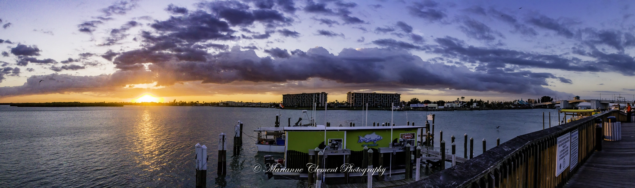 Canon EOS 1200D (EOS Rebel T5 / EOS Kiss X70 / EOS Hi) sample photo. Sunrise on the boardwalk photography