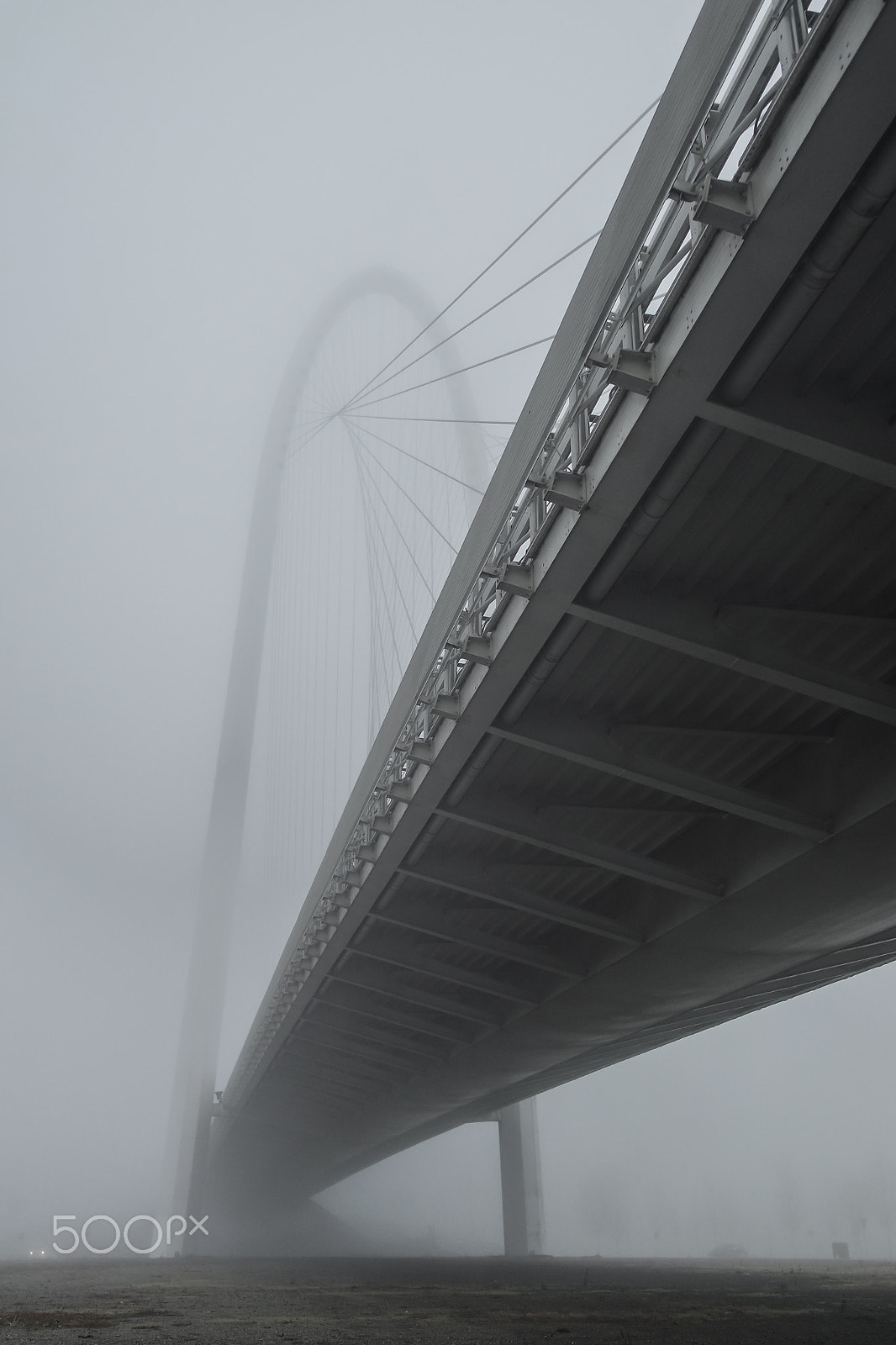 Samsung NX3000 + NX 20-50mm F3.5-5.6 sample photo. Fog and calatrava photography