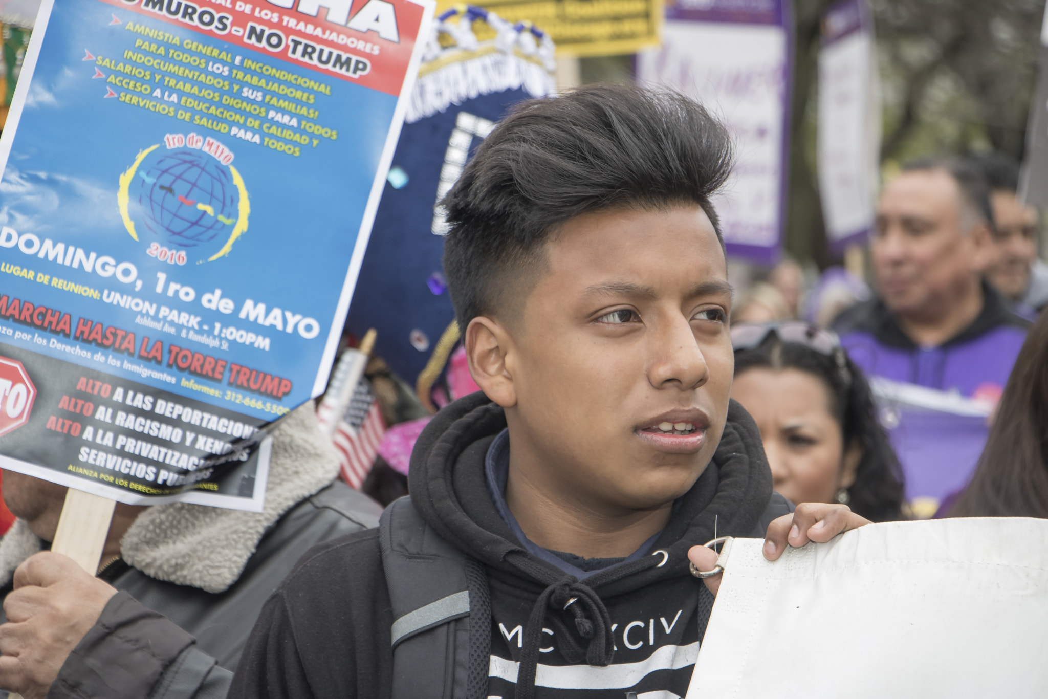 Canon EF-S 18-135mm F3.5-5.6 IS STM sample photo. May day march in chicago: 2016 photography