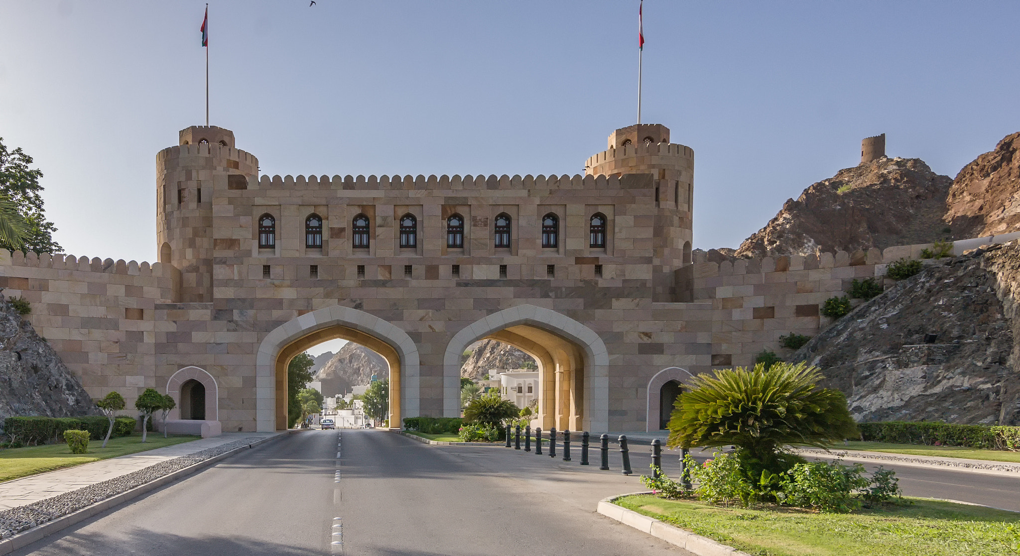Canon EOS 40D sample photo. Muscat gate - gate to old city, oman photography