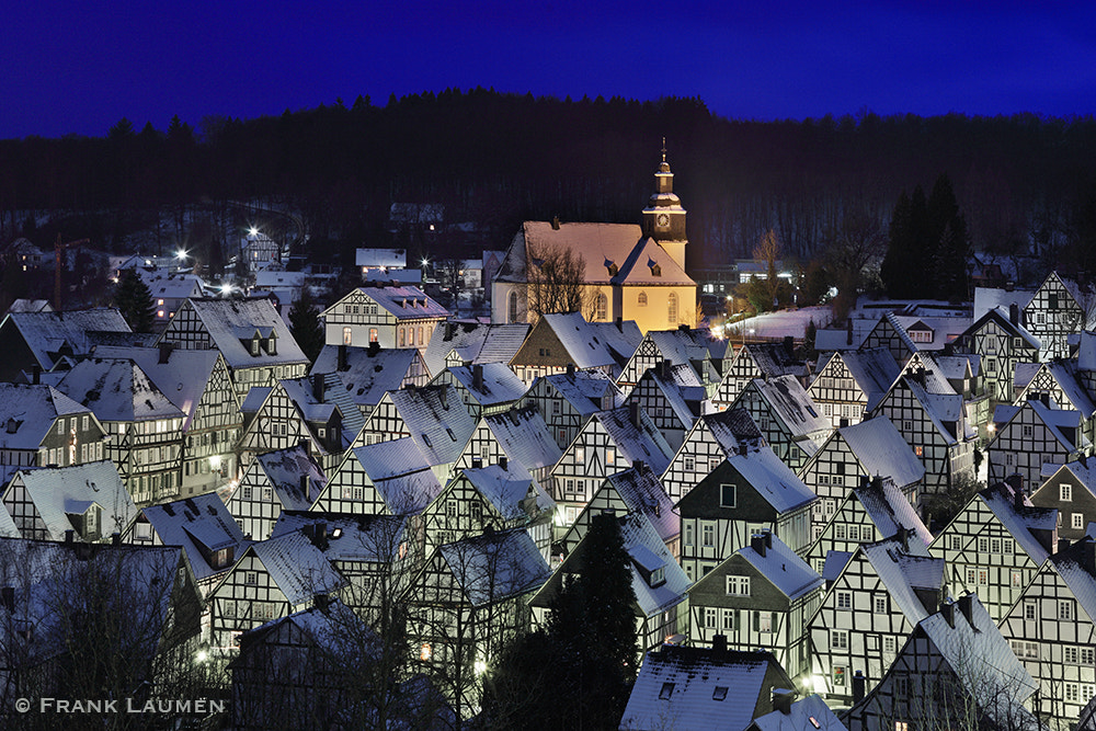 Canon EOS 5DS + Canon TS-E 17mm F4L Tilt-Shift sample photo. Freudenberg 01 - old town (alte flecken) photography