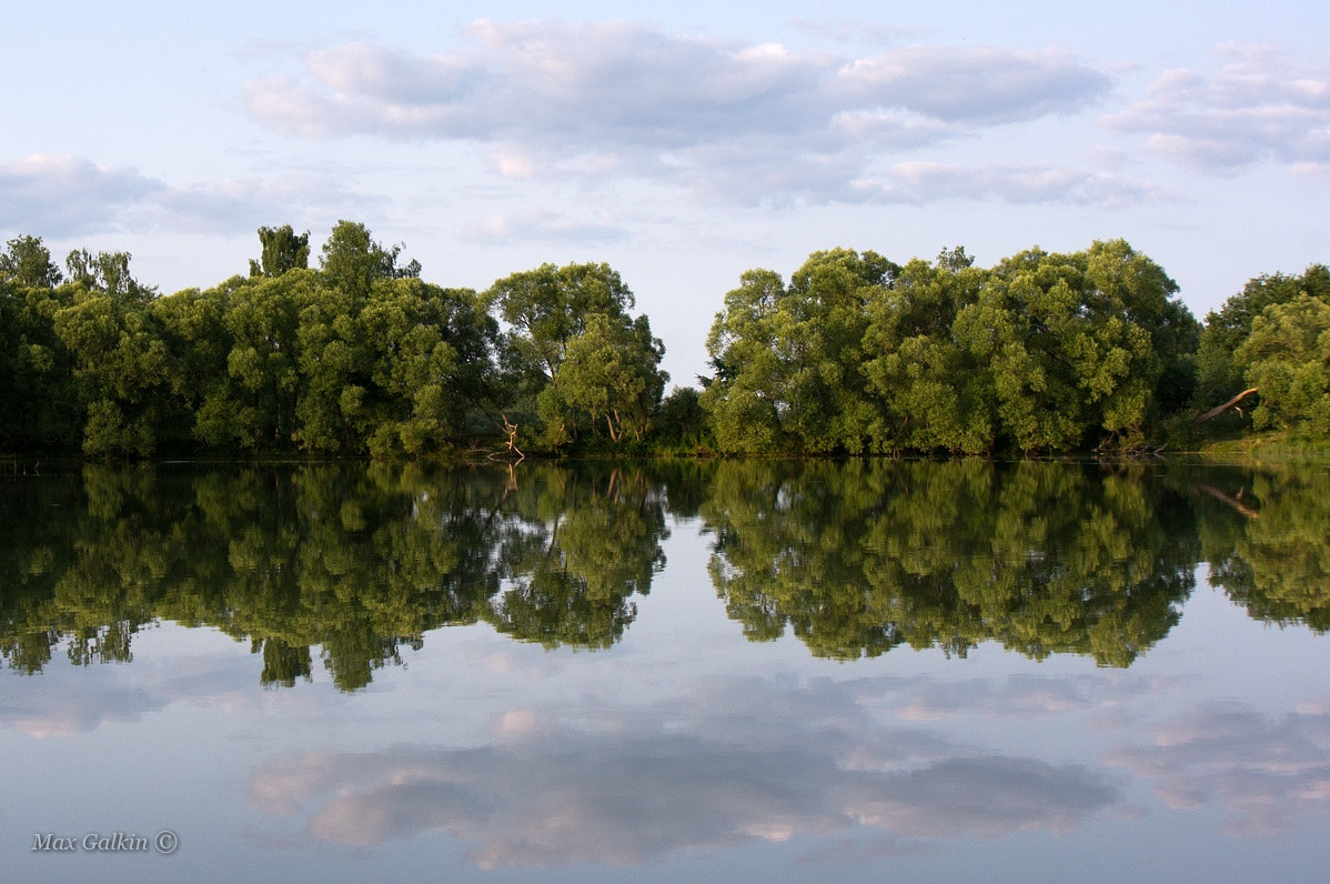 Sony Alpha NEX-5N + Sony E 18-200mm F3.5-6.3 OSS sample photo. Mirror landscape photography