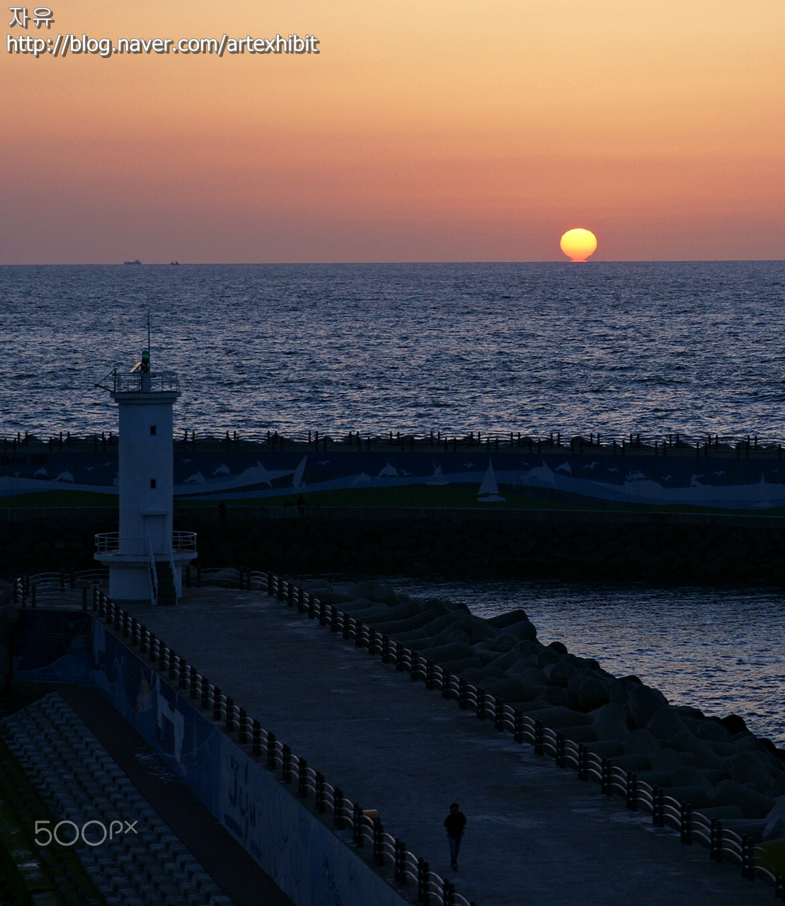 Sigma 24-70mm F2.8 EX DG HSM sample photo. Omega sunset with lighthouse photography