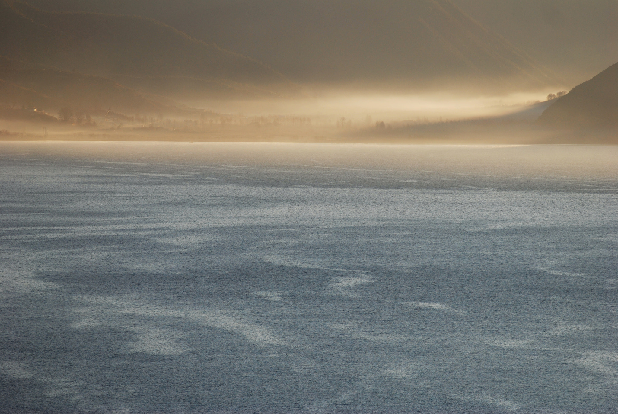 Nikon D80 + Nikon AF Nikkor 180mm F2.8D ED-IF sample photo. Morning mist, lu-gu lake ii photography