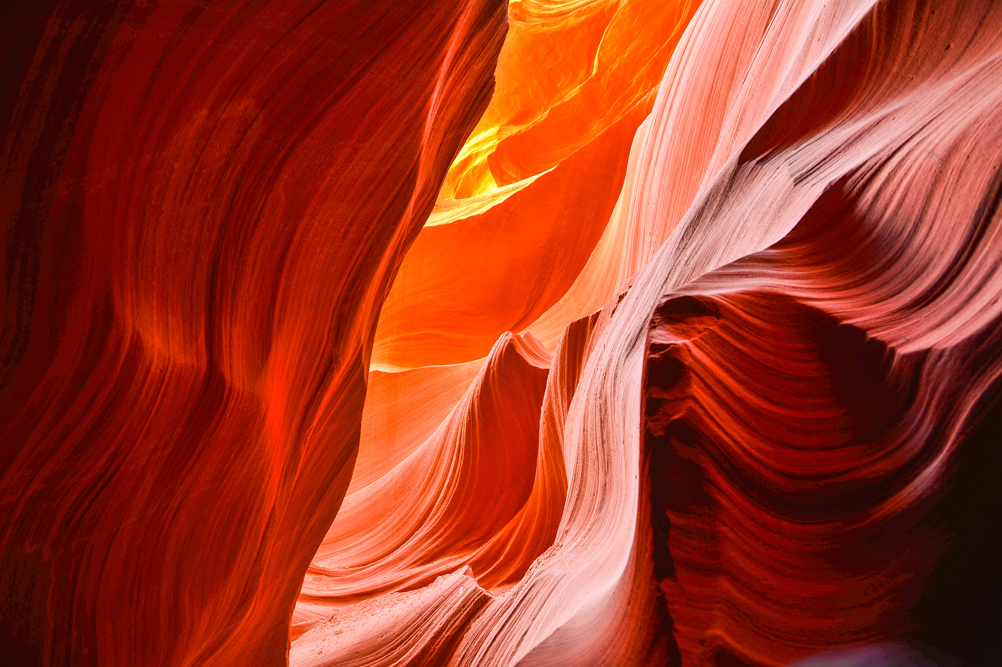 Nikon D7100 + Sigma 17-70mm F2.8-4 DC Macro OS HSM | C sample photo. Antelope canyon 1 curvas photography