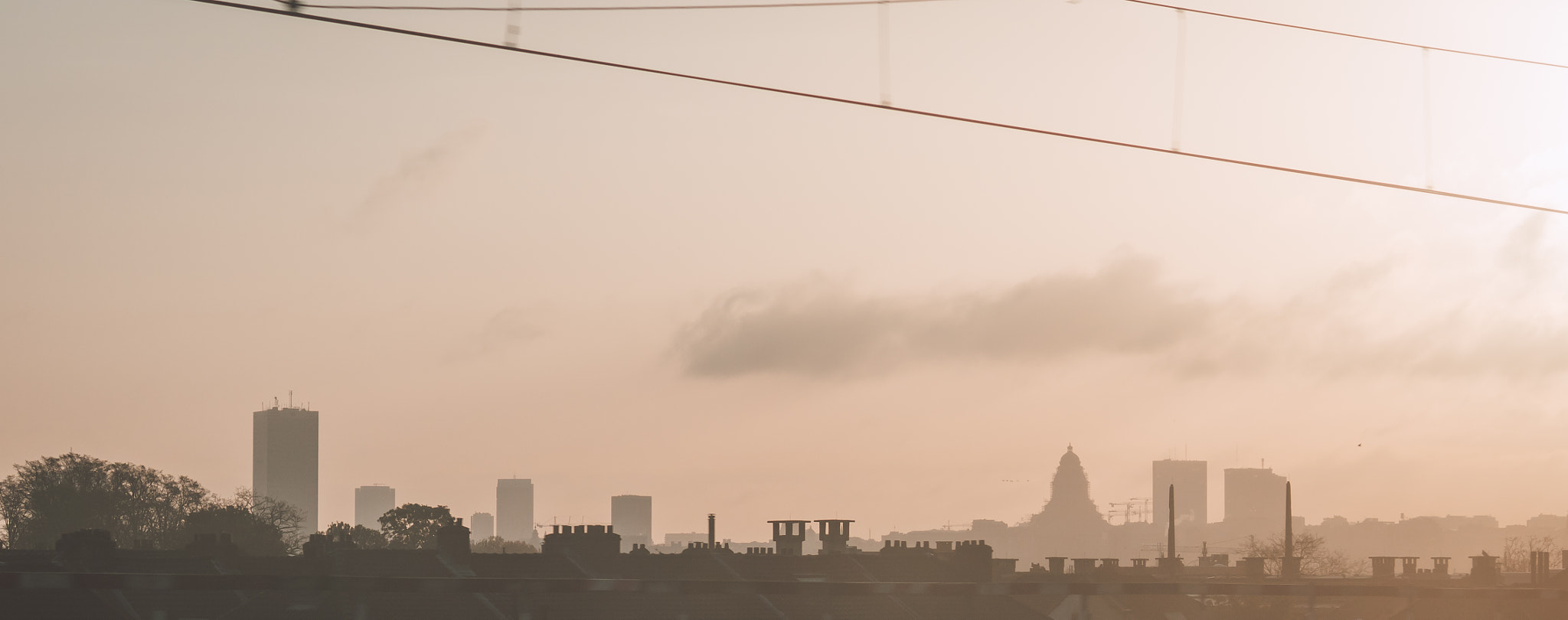 Canon EF-S 55-250mm F4-5.6 IS sample photo. Brussels from the train photography