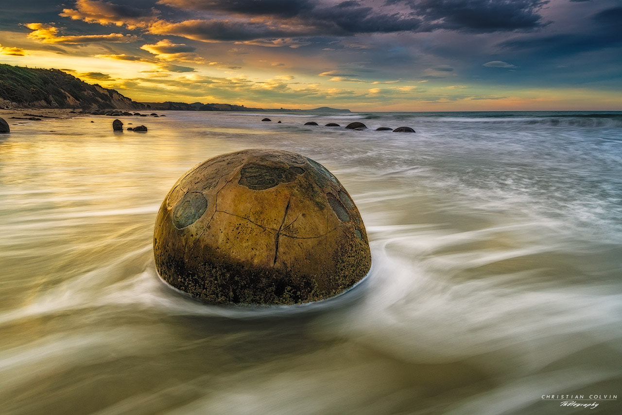 Sony a7R II + Canon EF 11-24mm F4L USM sample photo. Moeraki at sunset photography