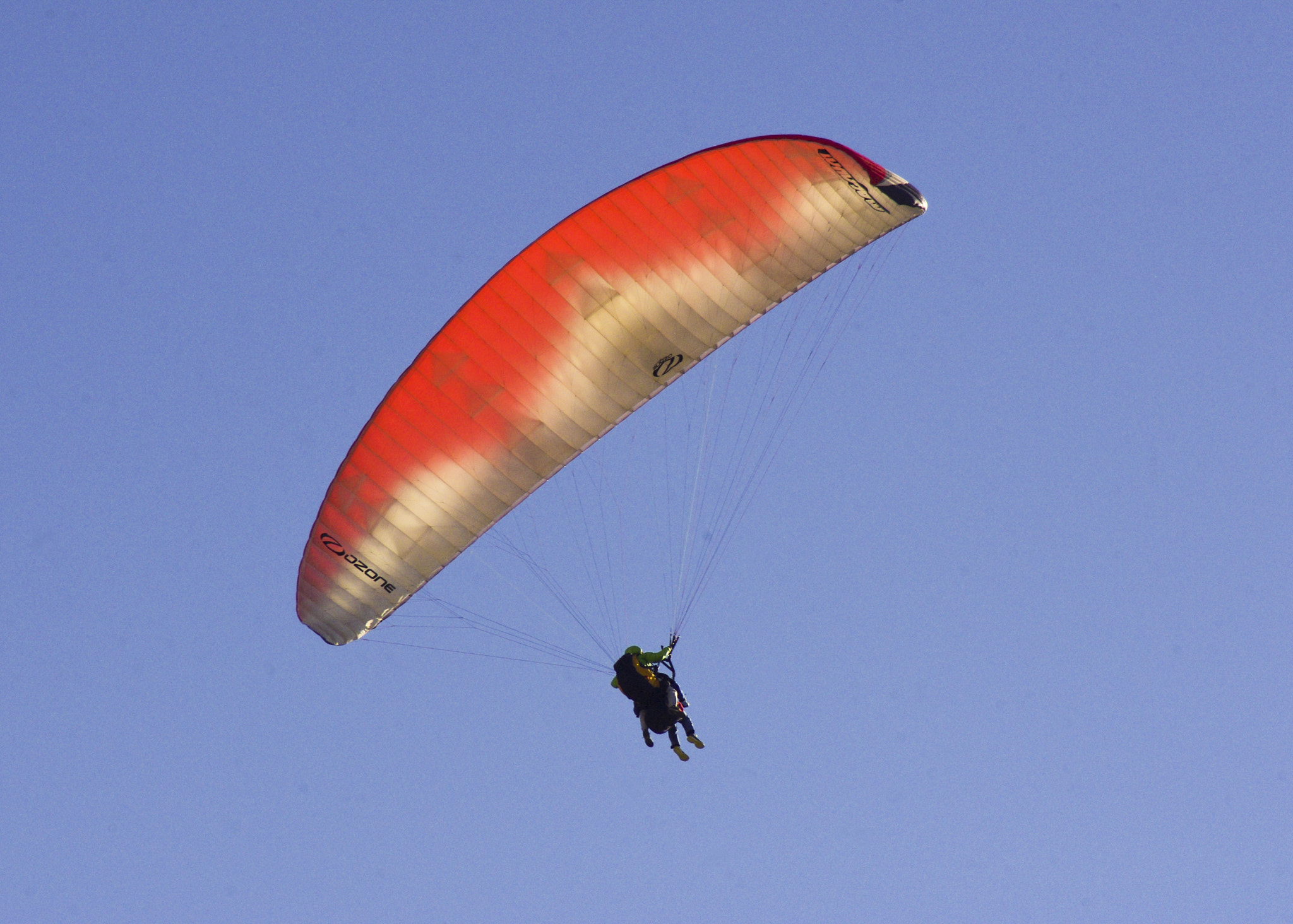 Pentax K-x + Tamron AF 70-300mm F4-5.6 Di LD Macro sample photo. Paragliding_1. wonderful experience photography