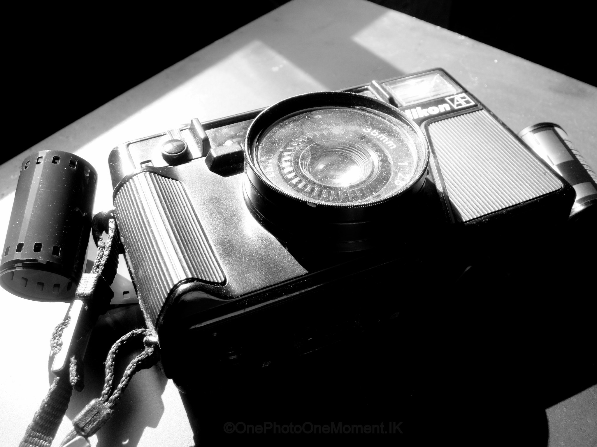 Sony DSC-T900 sample photo. Vintage camera photography