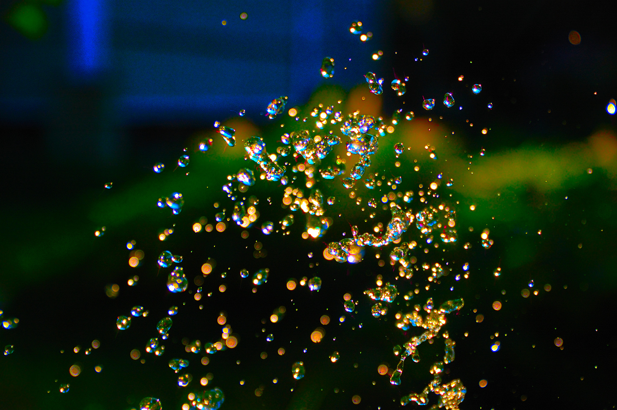 Sigma 18-50mm F2.8 EX DC Macro sample photo. Water spray photography