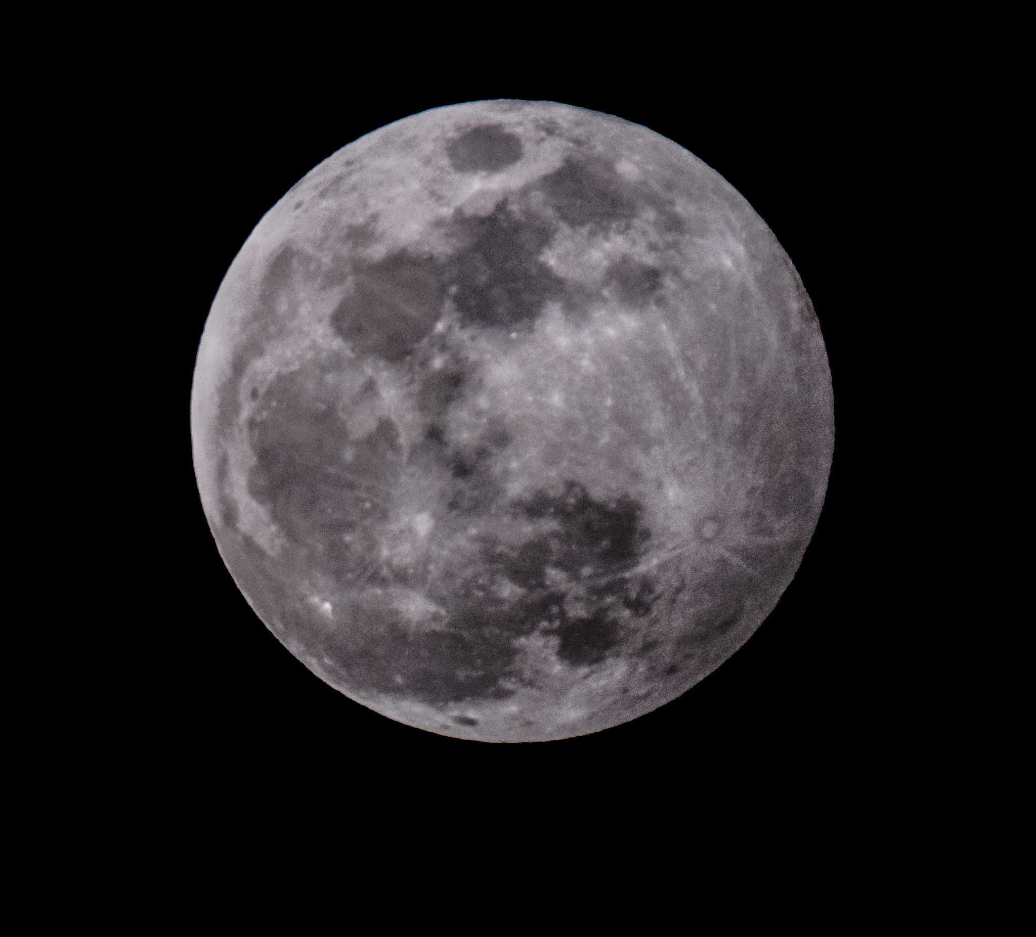 Sigma 150-600mm F5-6.3 DG OS HSM | C sample photo. The moon photography