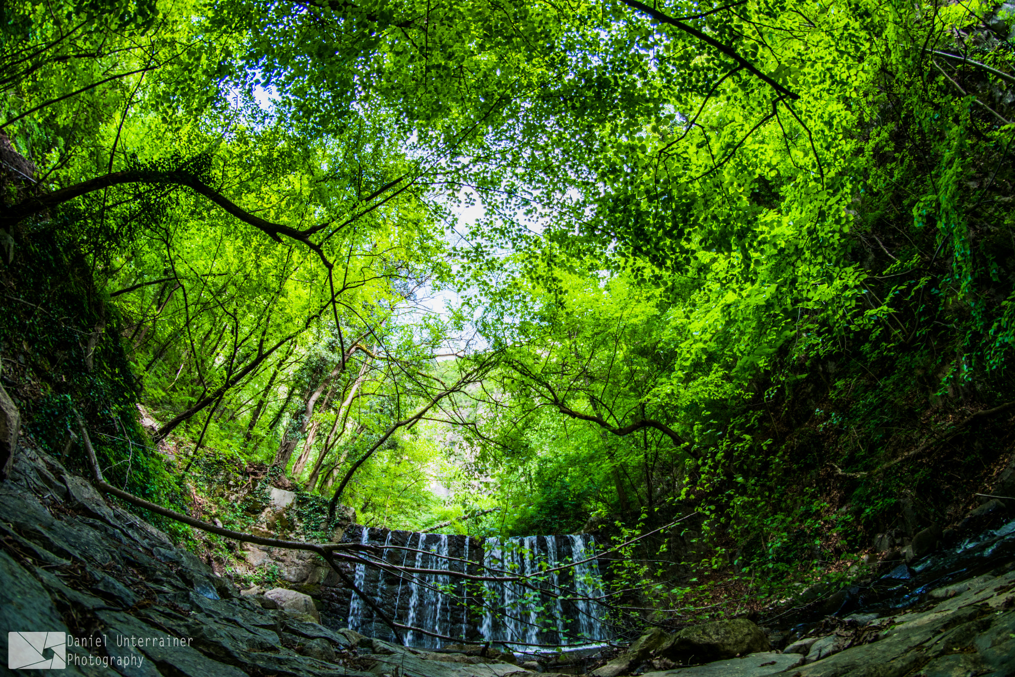 Nikon D5500 + Samyang 8mm F3.5 Aspherical IF MC Fisheye sample photo. Waterfall in fisheye view photography