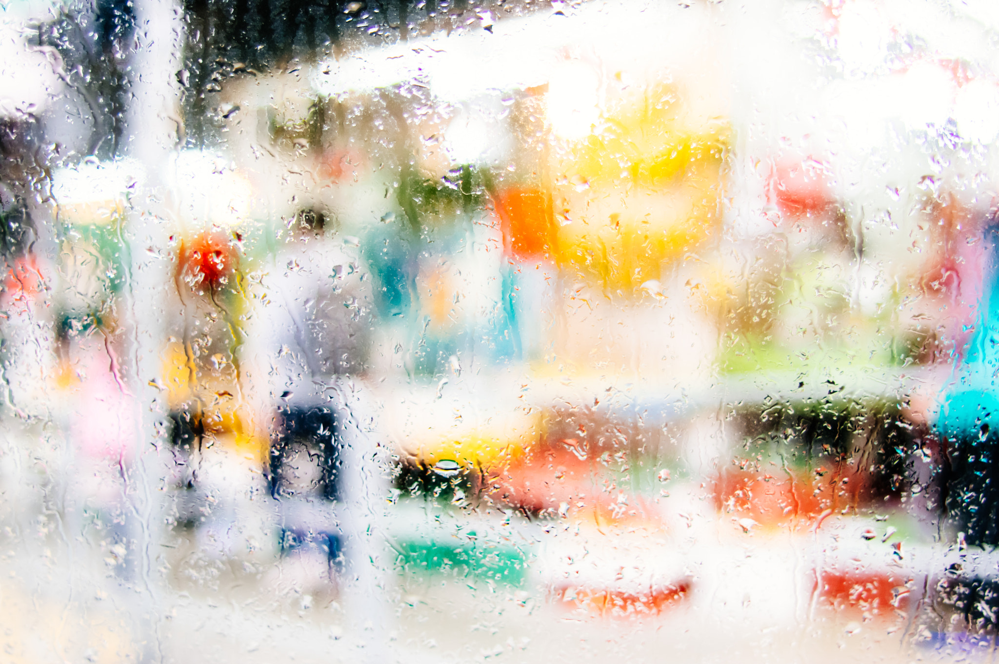 Pentax K-3 + smc PENTAX-FA* 24mm F2 AL[IF] sample photo. Colorful rain photography