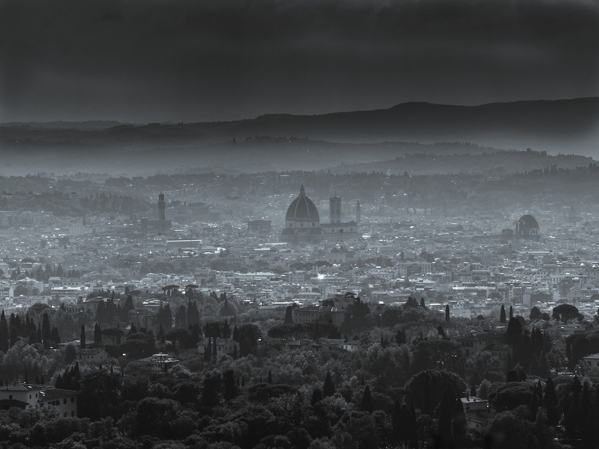 Hasselblad H4D + HC 210 sample photo. Misty morning in florence photography