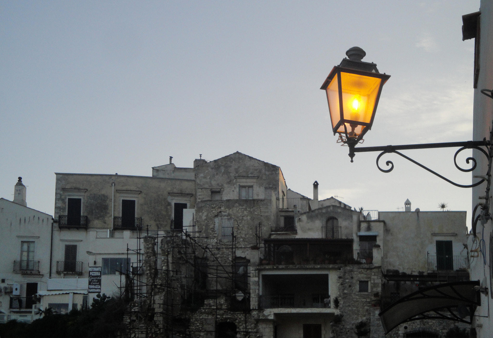 Sony DSC-W270 sample photo. Vieste, italy photography