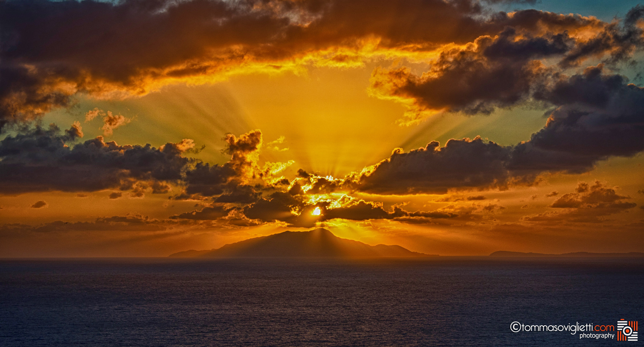 Canon EF 24-105mm F3.5-5.6 IS STM sample photo. Capri bathed in sunset... photography