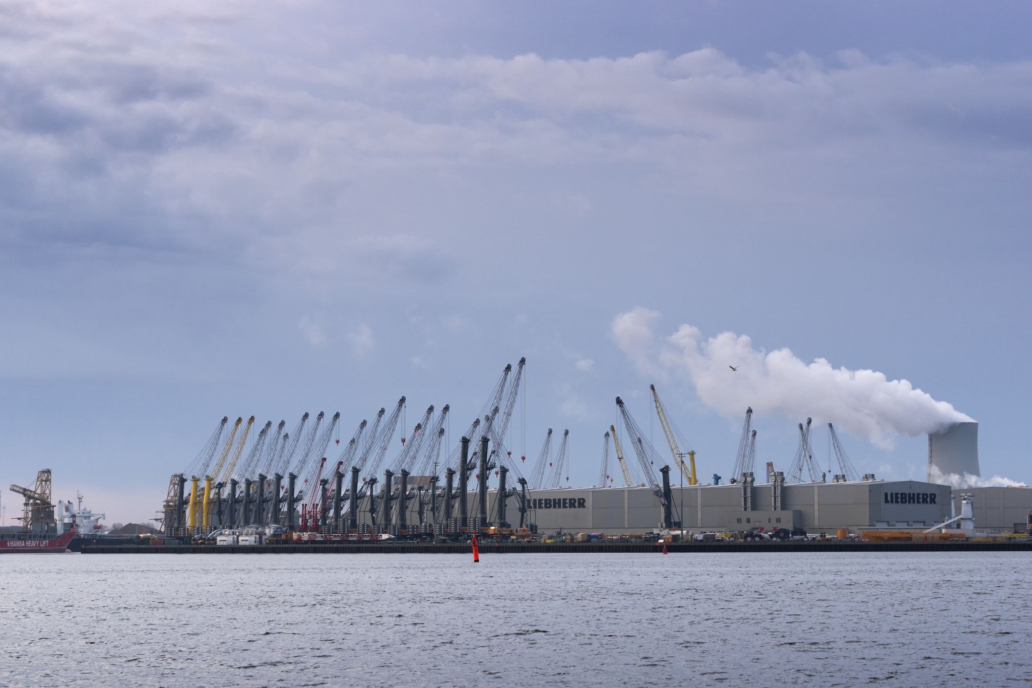 Pentax K-3 sample photo. Morning in rostock port photography