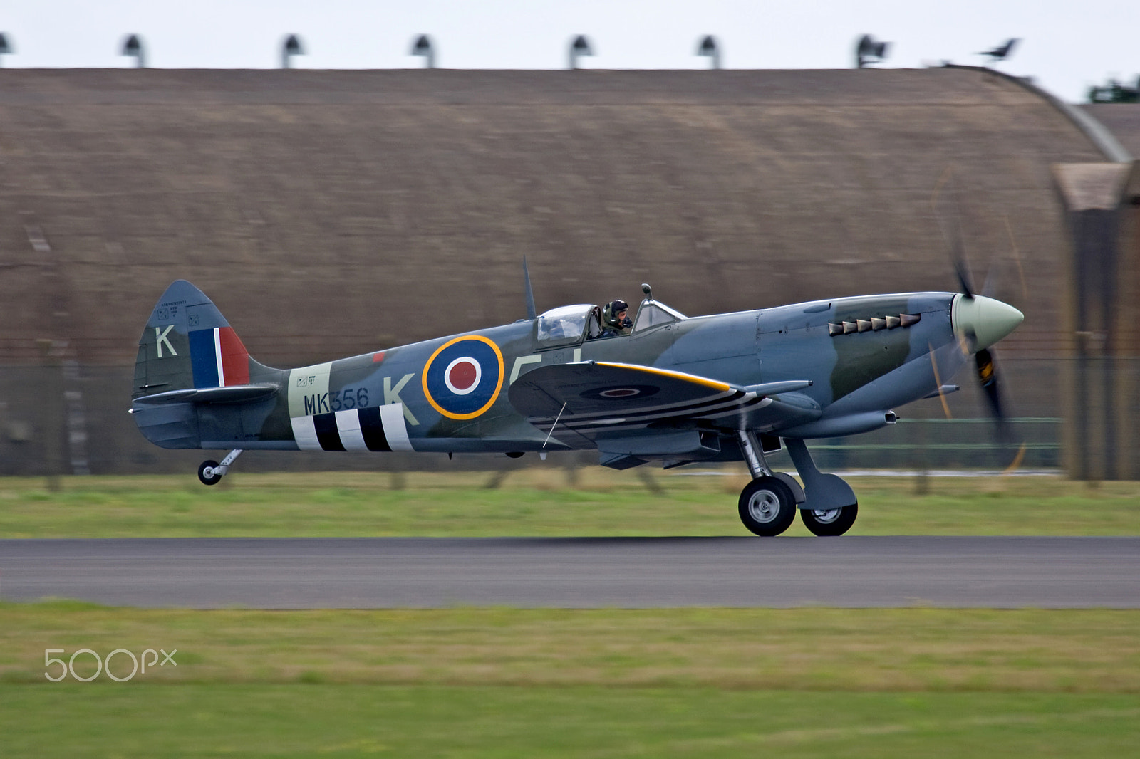 Canon EF 100-400mm F4.5-5.6L IS USM sample photo. Supermarine spitfire mk.lf.ixe, mk356. photography