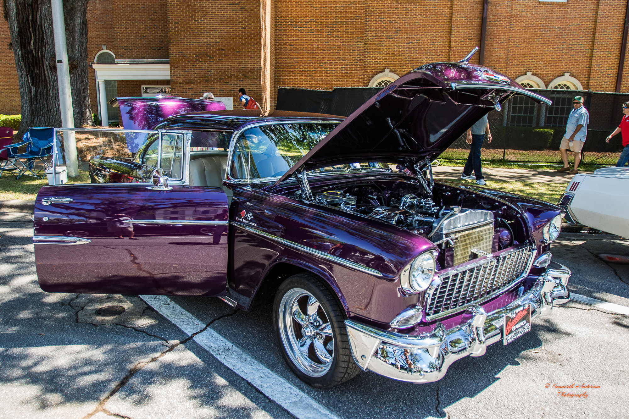 Canon EOS 7D Mark II + Canon EF 16-35mm F2.8L USM sample photo. Thomasville rose car show photography