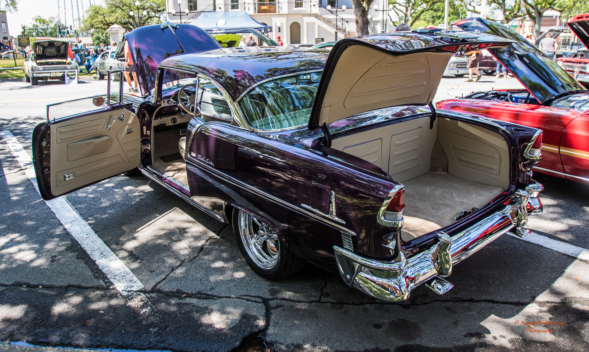 Canon EOS 7D Mark II + Canon EF 16-35mm F2.8L USM sample photo. Thomasville rose car show photography