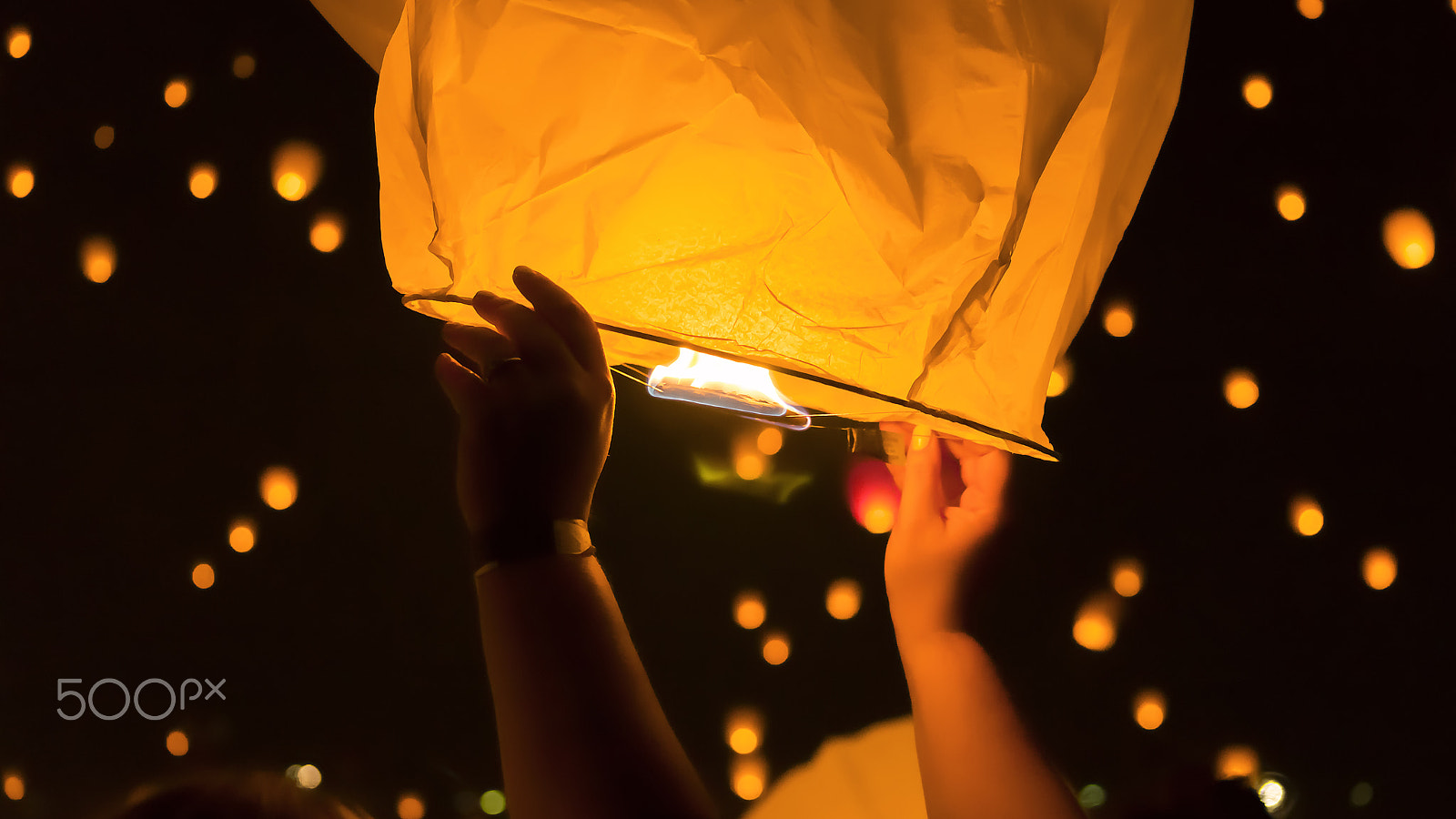 Sony DT 55-300mm F4.5-5.6 SAM sample photo. Lanterns of lanternfest photography