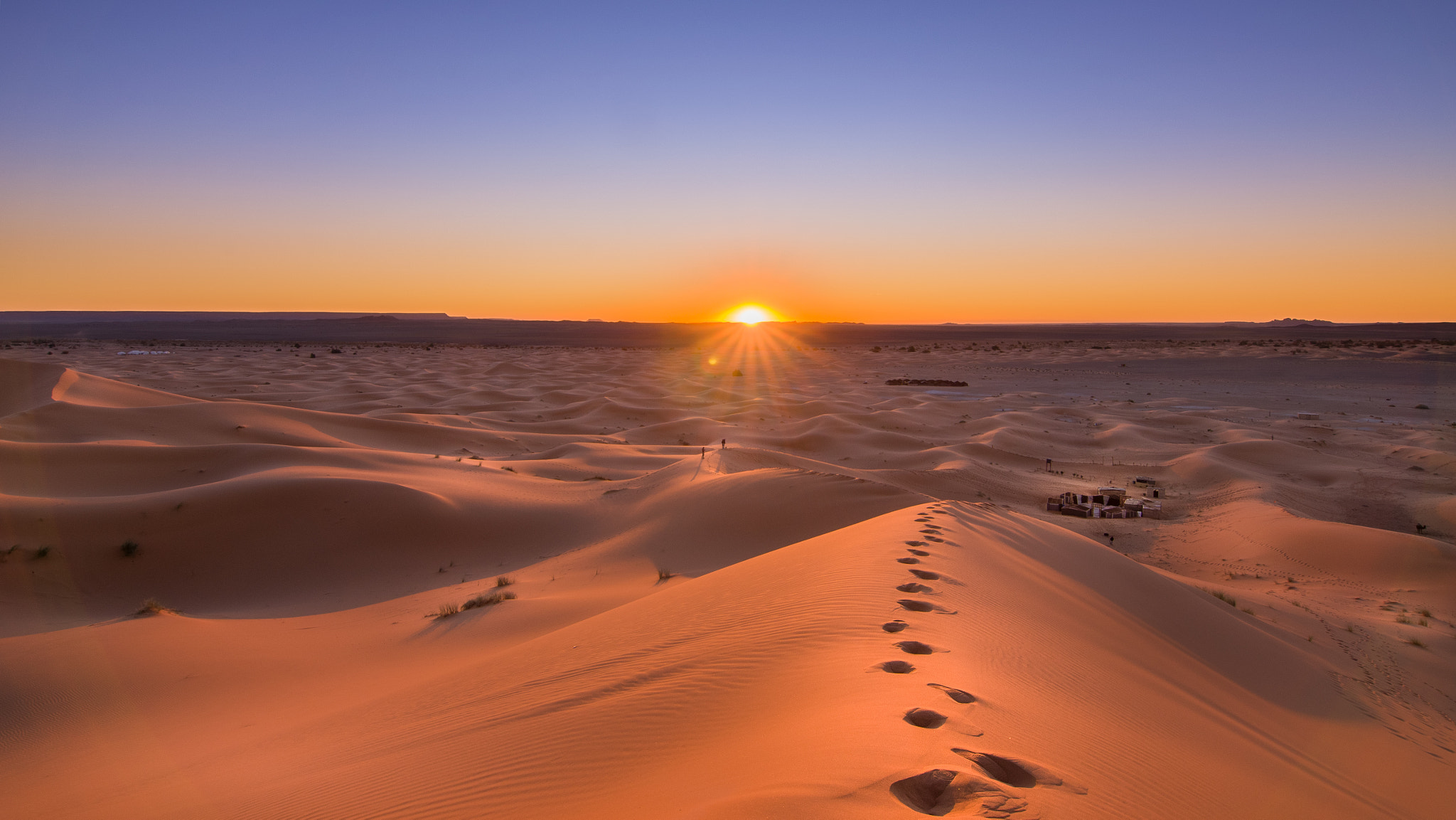 Nikon D5100 + Tokina AT-X 12-28mm F4 Pro DX sample photo. Sunrise in sahara desert photography