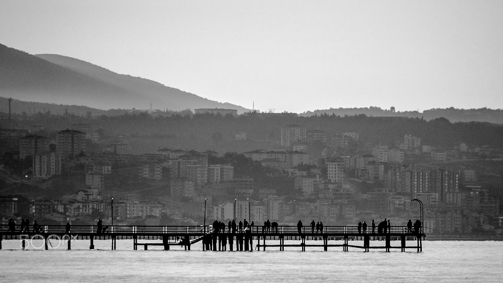 Sigma 18-250mm F3.5-6.3 DC Macro OS HSM sample photo. Pier photography