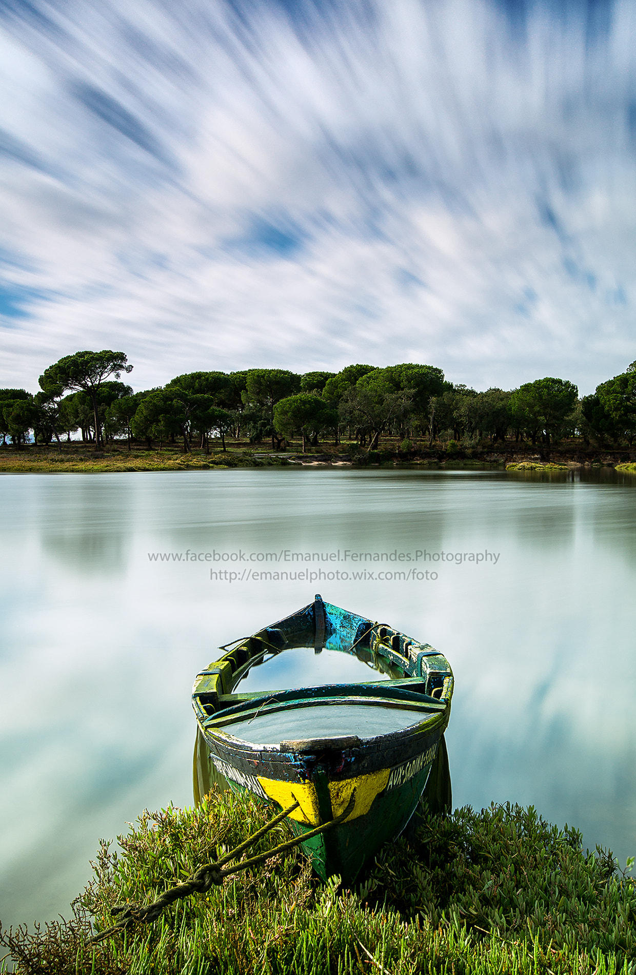 Sony Alpha DSLR-A580 sample photo. Alone ! - portugal photography