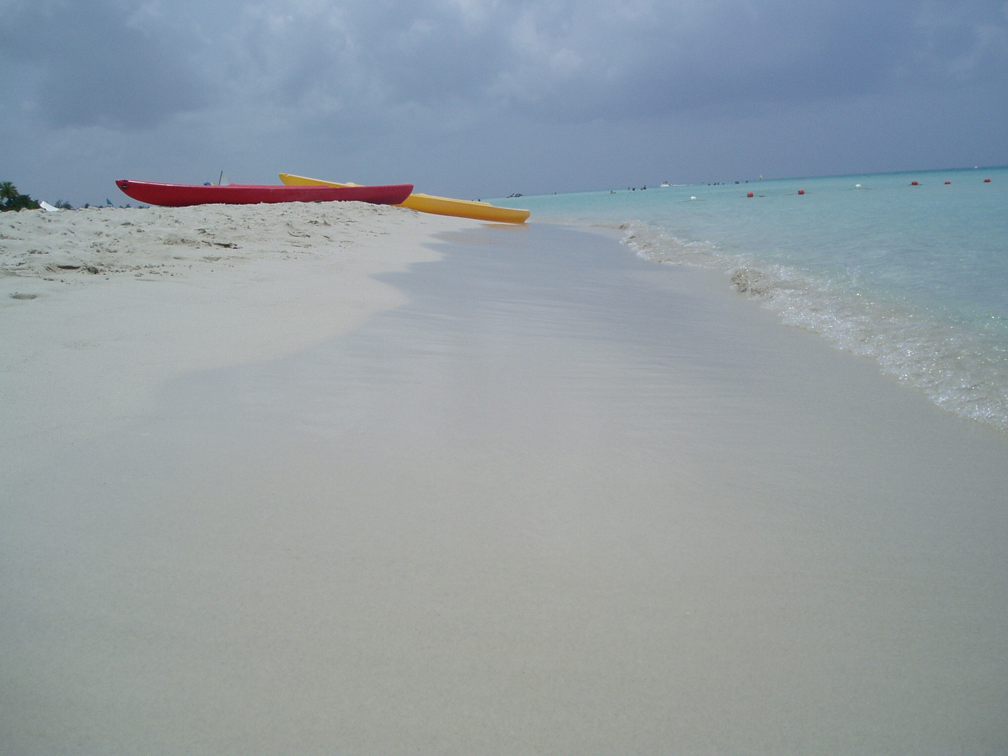 Olympus u10D,S300D,u300D sample photo. Beach of varadero photography