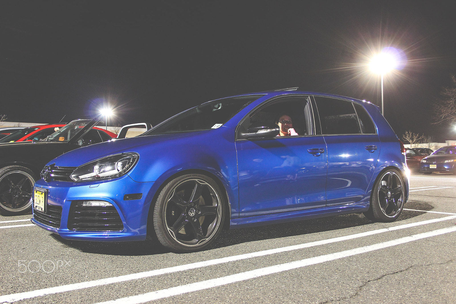 Canon EOS 600D (Rebel EOS T3i / EOS Kiss X5) + Canon EF-S 18-55mm F3.5-5.6 sample photo. Electric blue vw gti! photography