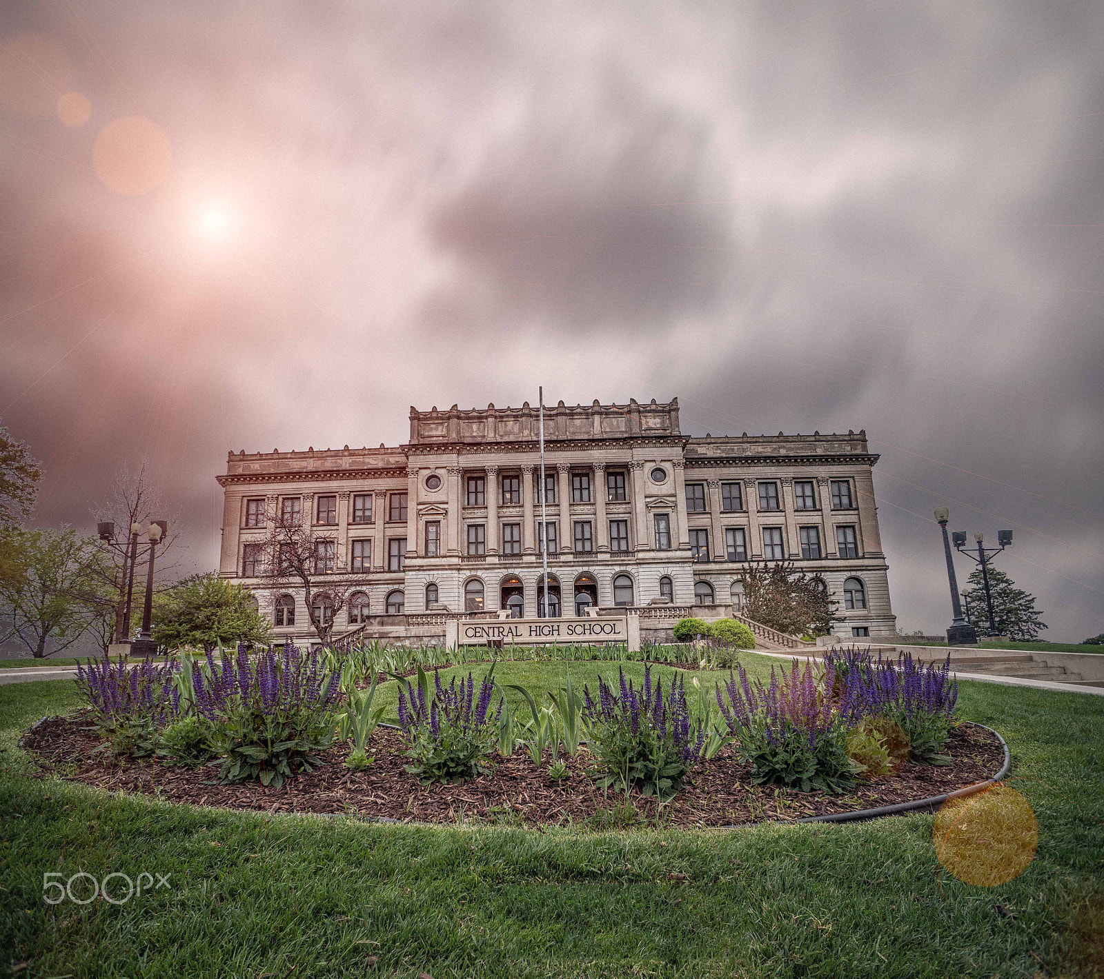 Sony Alpha NEX-3N + Sony E 16mm F2.8 sample photo. Central high school photography