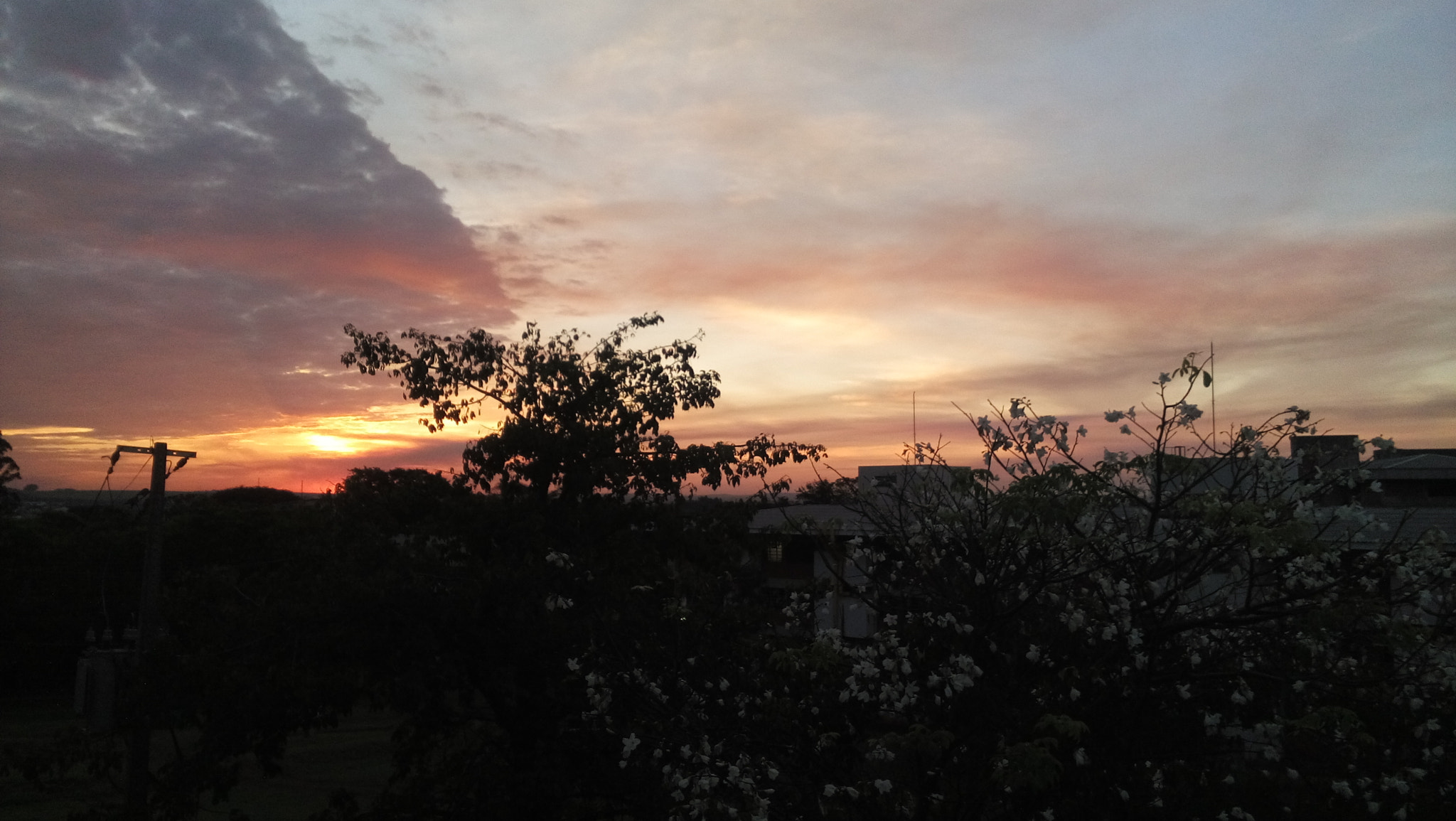 LG L Bello sample photo