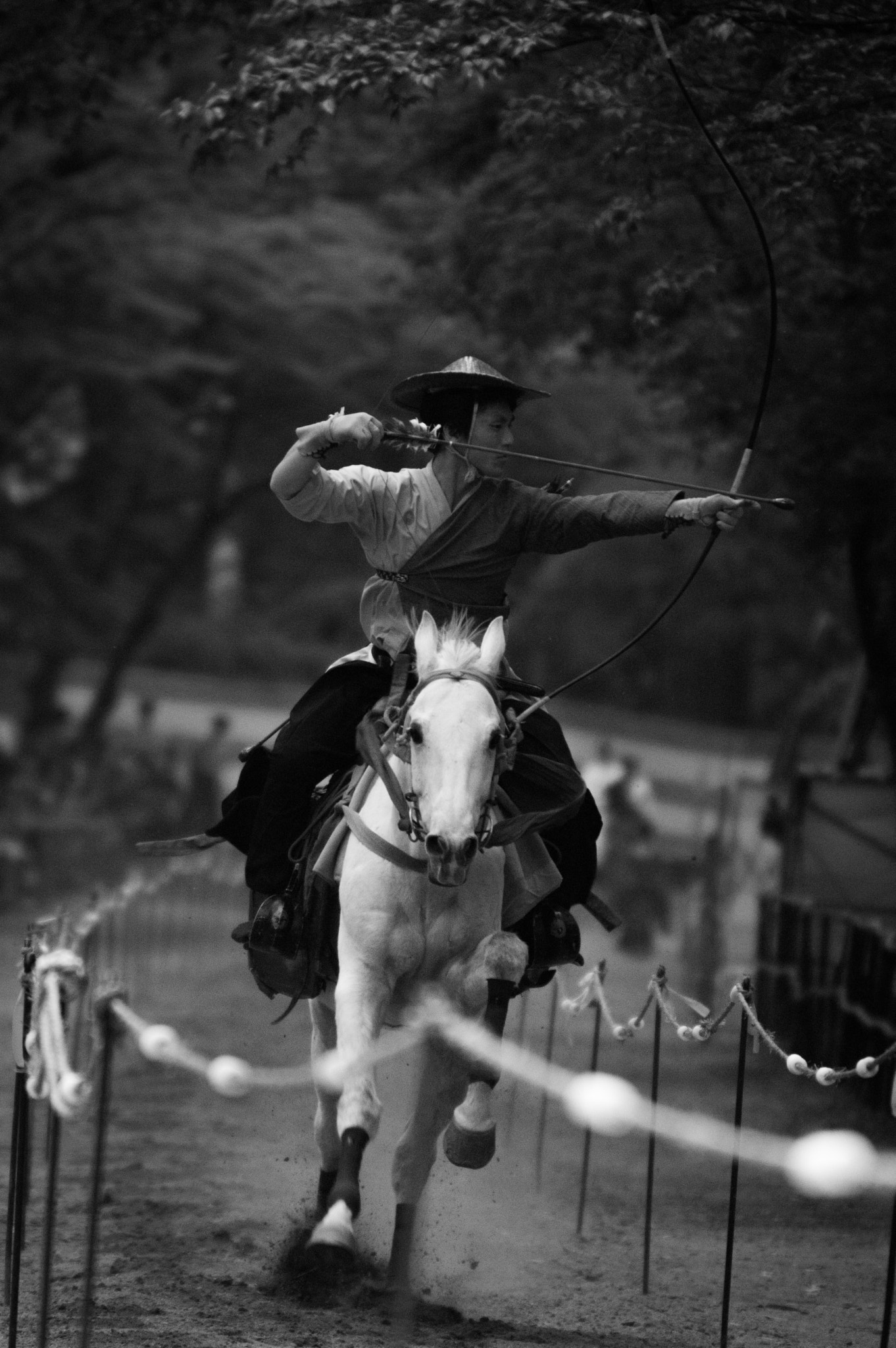 Sigma 50-500mm F4.5-6.3 DG OS HSM sample photo. Yabusame archery photography