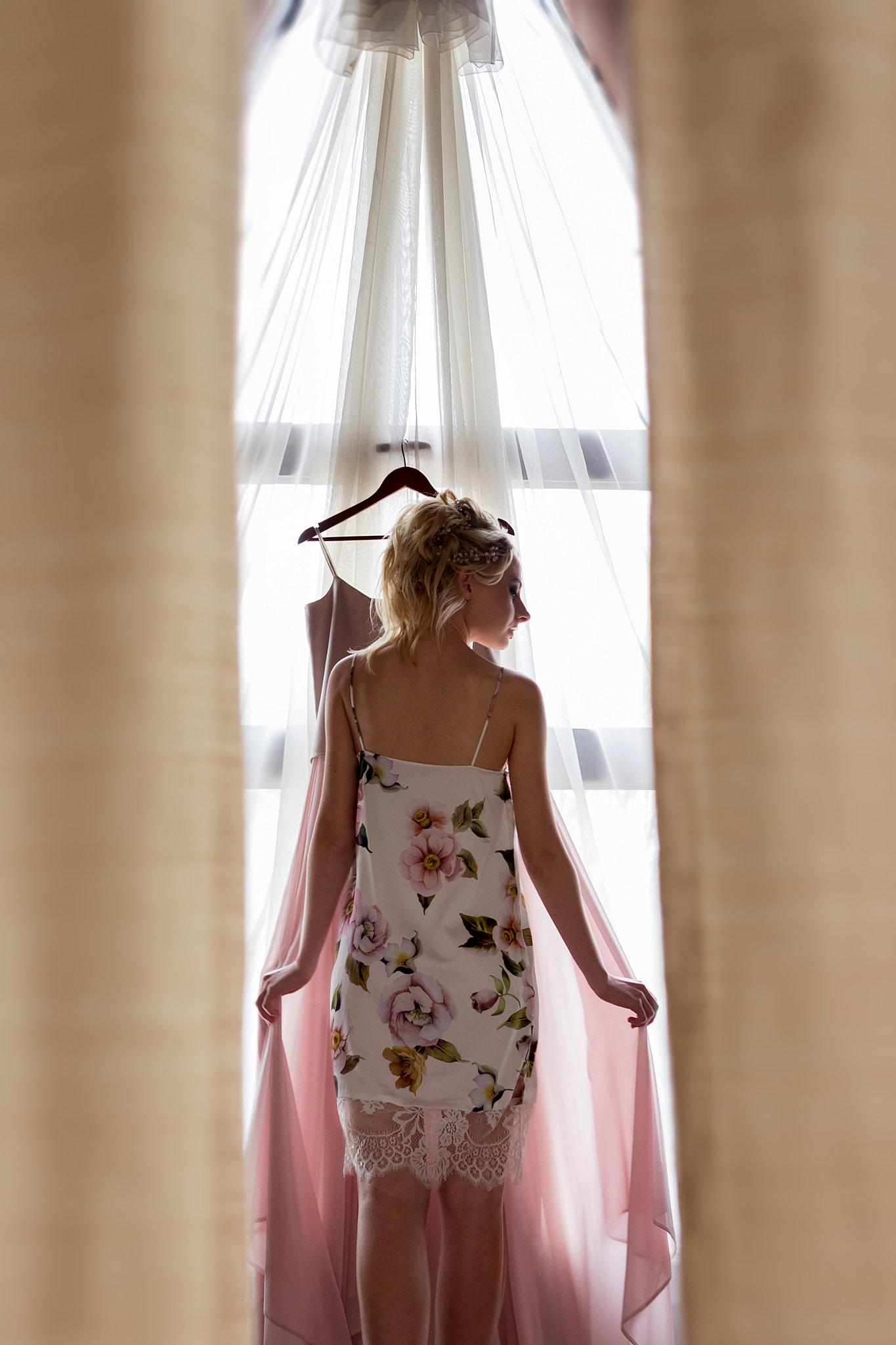 Canon EOS 60D + Canon EF 24mm F1.4L II USM sample photo. Morning bride's photography