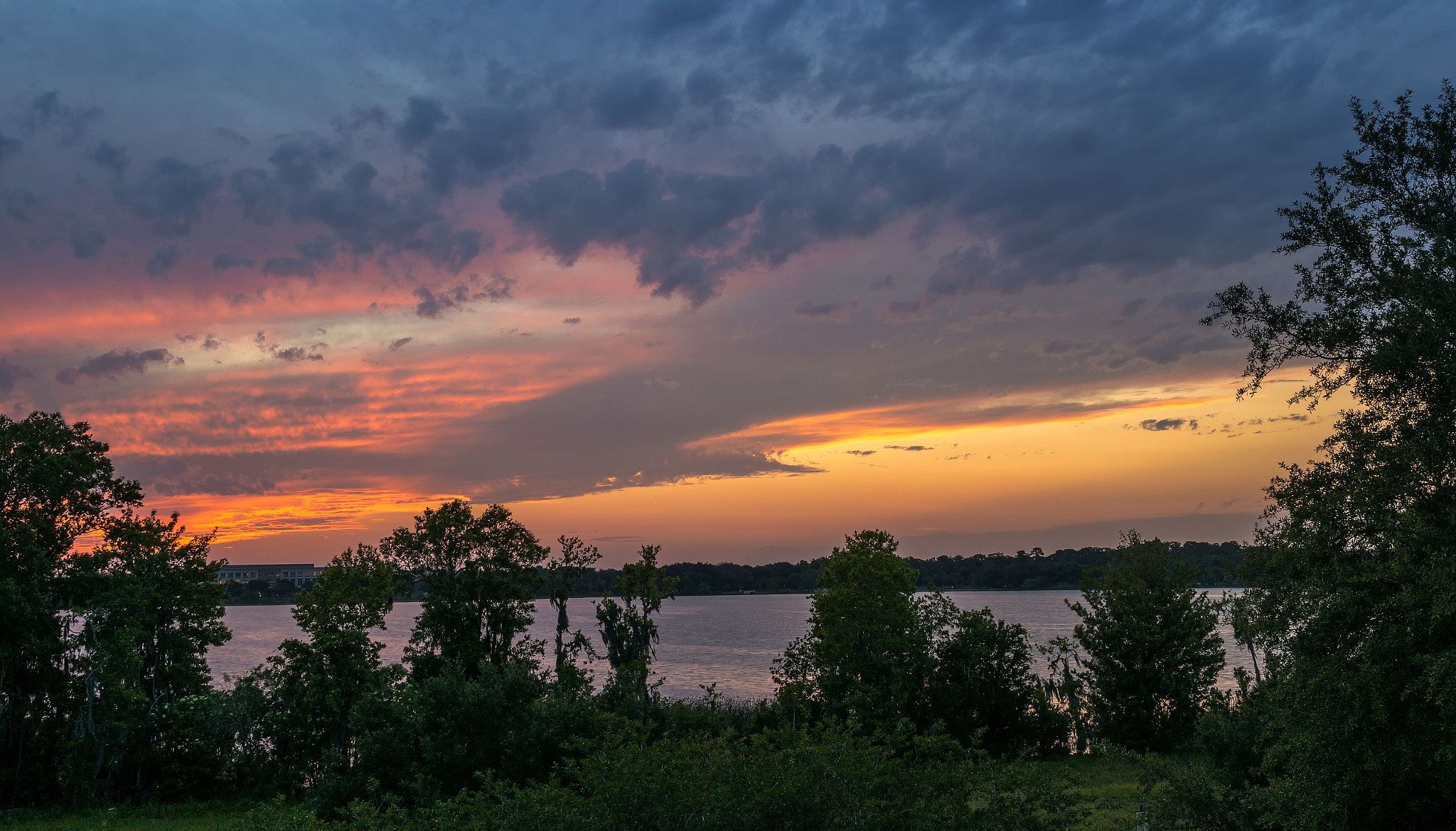 Samsung NX 20-50mm F3.5-5.6 ED sample photo. Fire in the sky photography