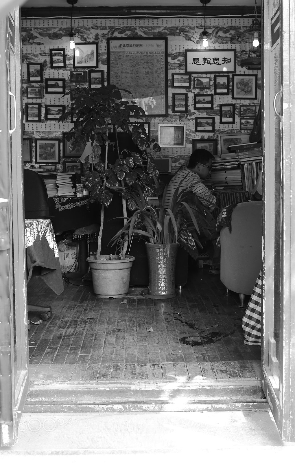 Canon EF 24mm F1.4L II USM sample photo. Street view photography