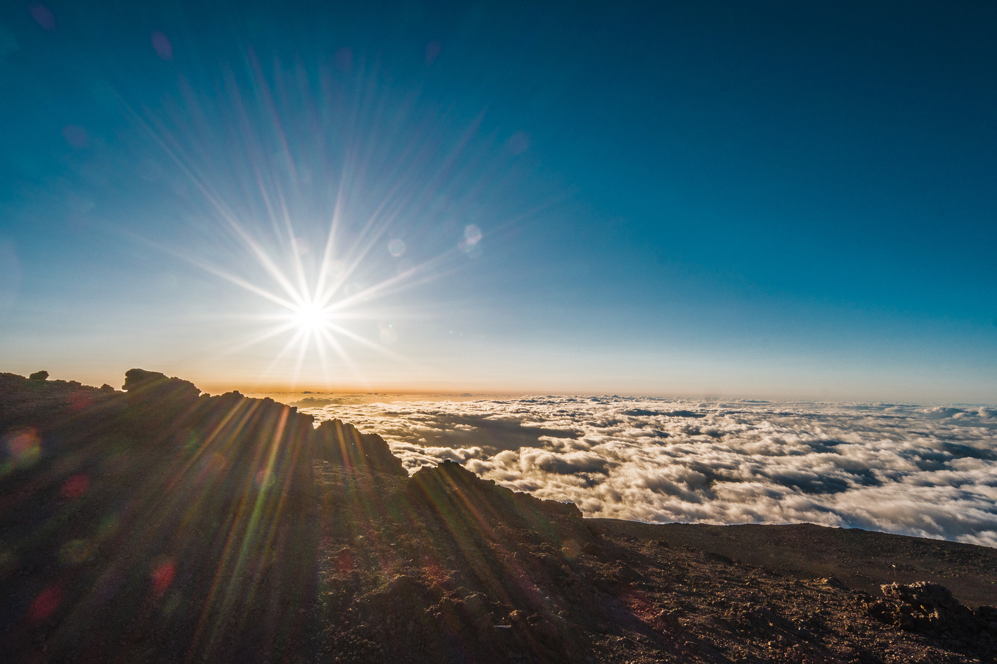 Samsung NX 12-24mm F4-5.6 ED sample photo. To the sun photography