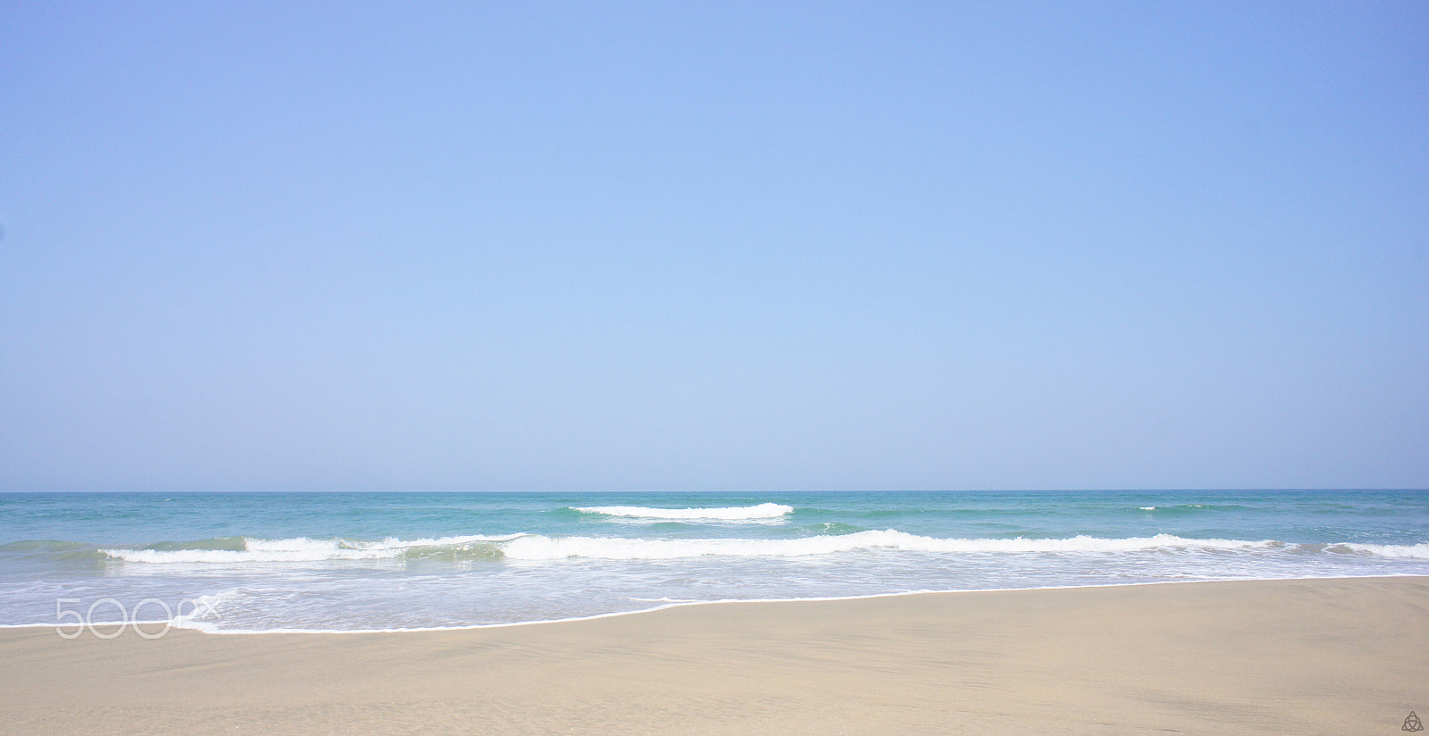 Sony Alpha NEX-3 + Sony E 16mm F2.8 sample photo. Lang co bay - vietnam photography