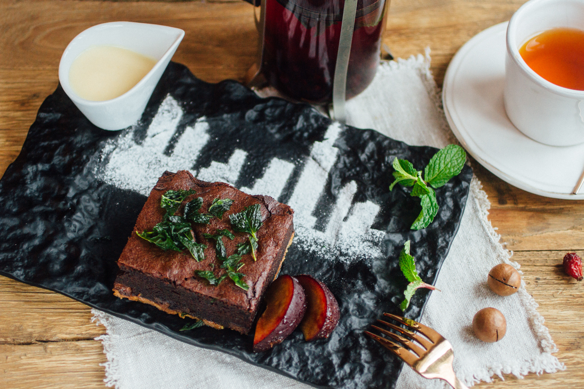 Canon EF 50mm F2.5 Macro sample photo. Dessert photography