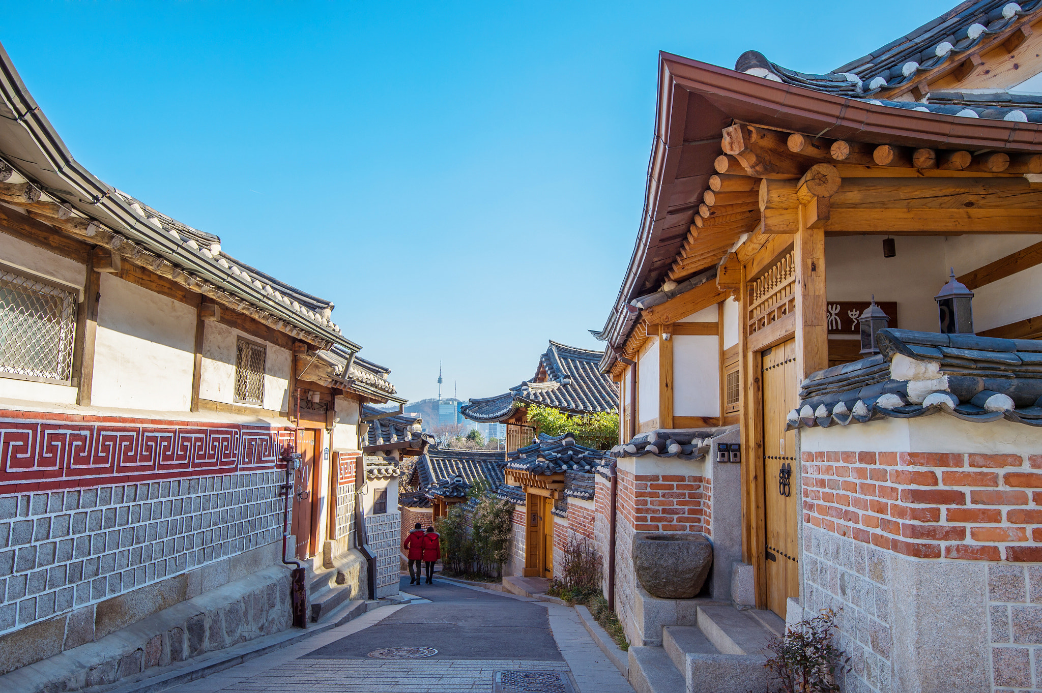 Nikon D4S sample photo. Bukchon hanok village,traditional korean style architecture in s photography