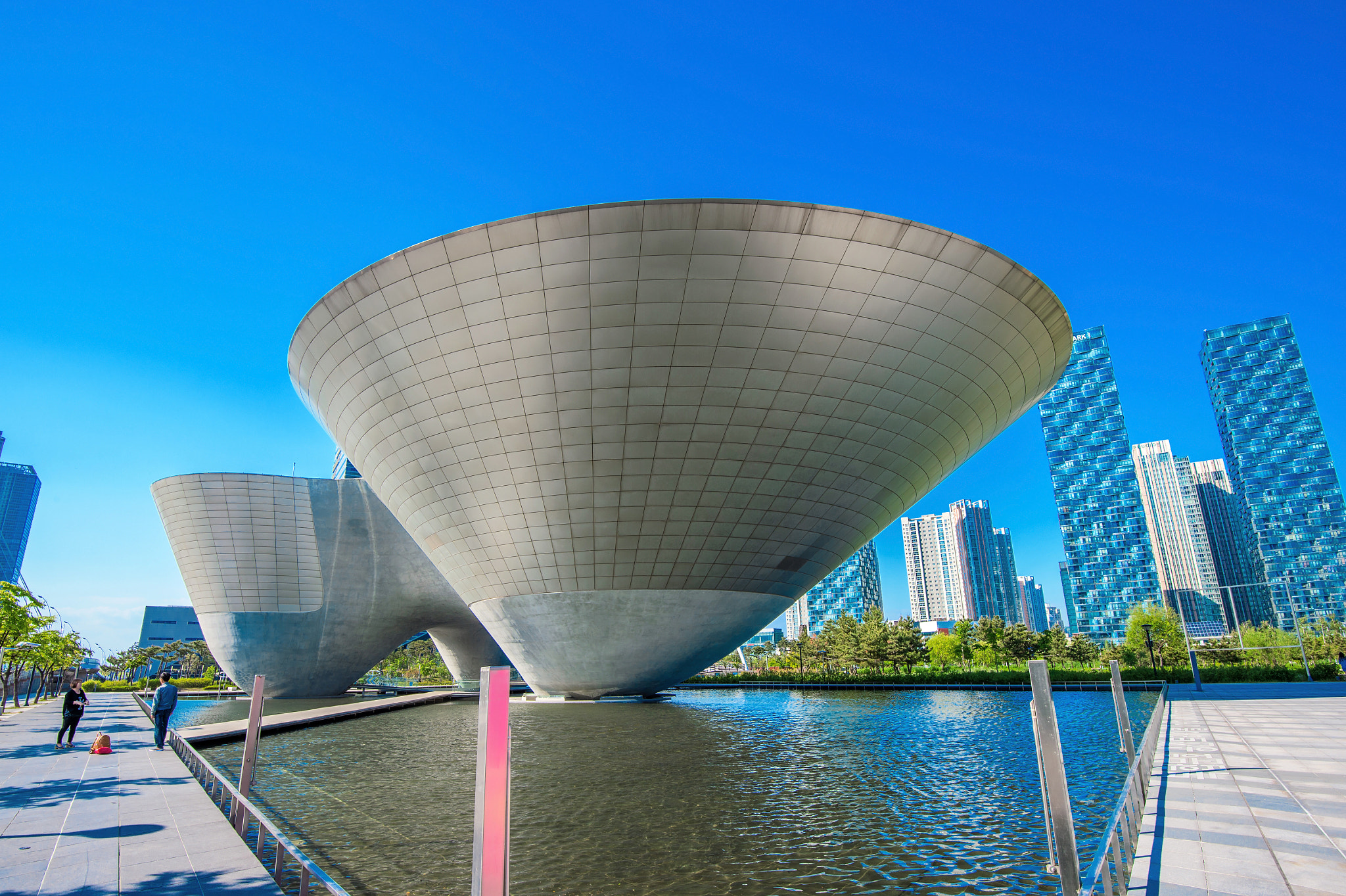 Nikon D4S sample photo. Incheon, south korea - may 20 : songdo central park is the green photography