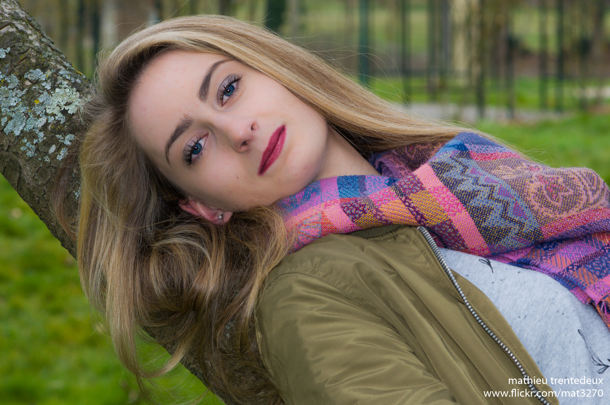 Nikon D90 + AF Nikkor 85mm f/1.8 sample photo. Aurélie photography